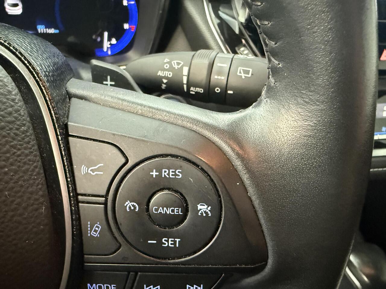 Toyota COROLLA Touring Sports 2.0 Hybrid Business Plus High Power Hybride, met trekhaak en Parkeersensoren voor en achter