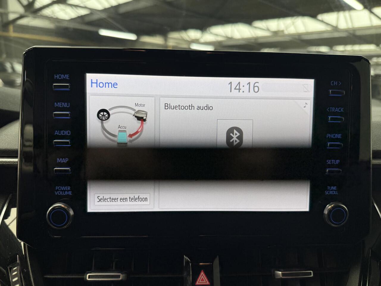 Toyota COROLLA Touring Sports 2.0 Hybrid Business Plus High Power Hybride, met trekhaak en Parkeersensoren voor en achter