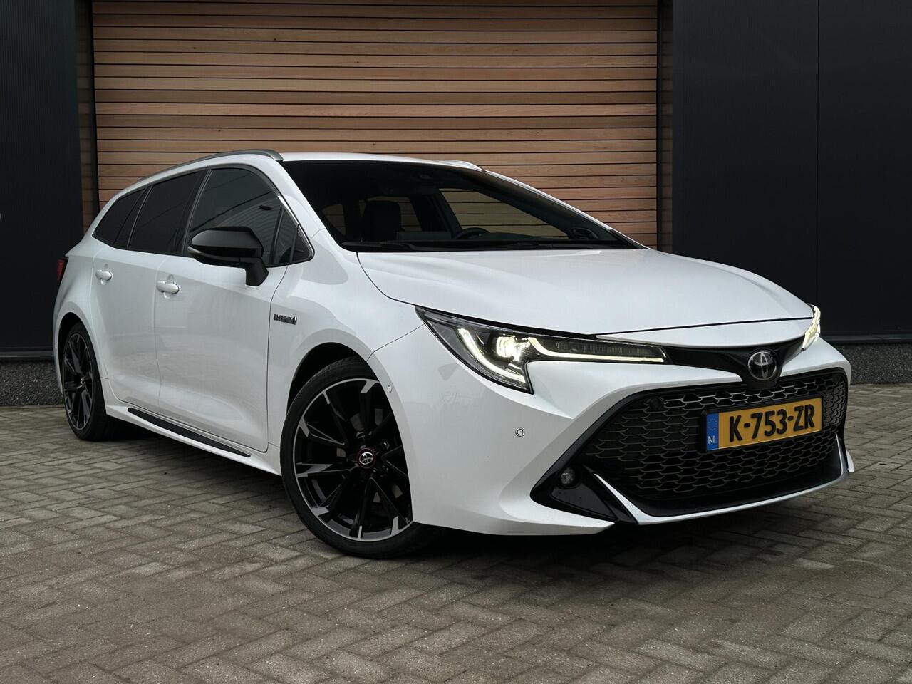 Toyota COROLLA Touring Sports 2.0 Hybrid Business GR-Sport HUD|JBL|STOELVERWARMING