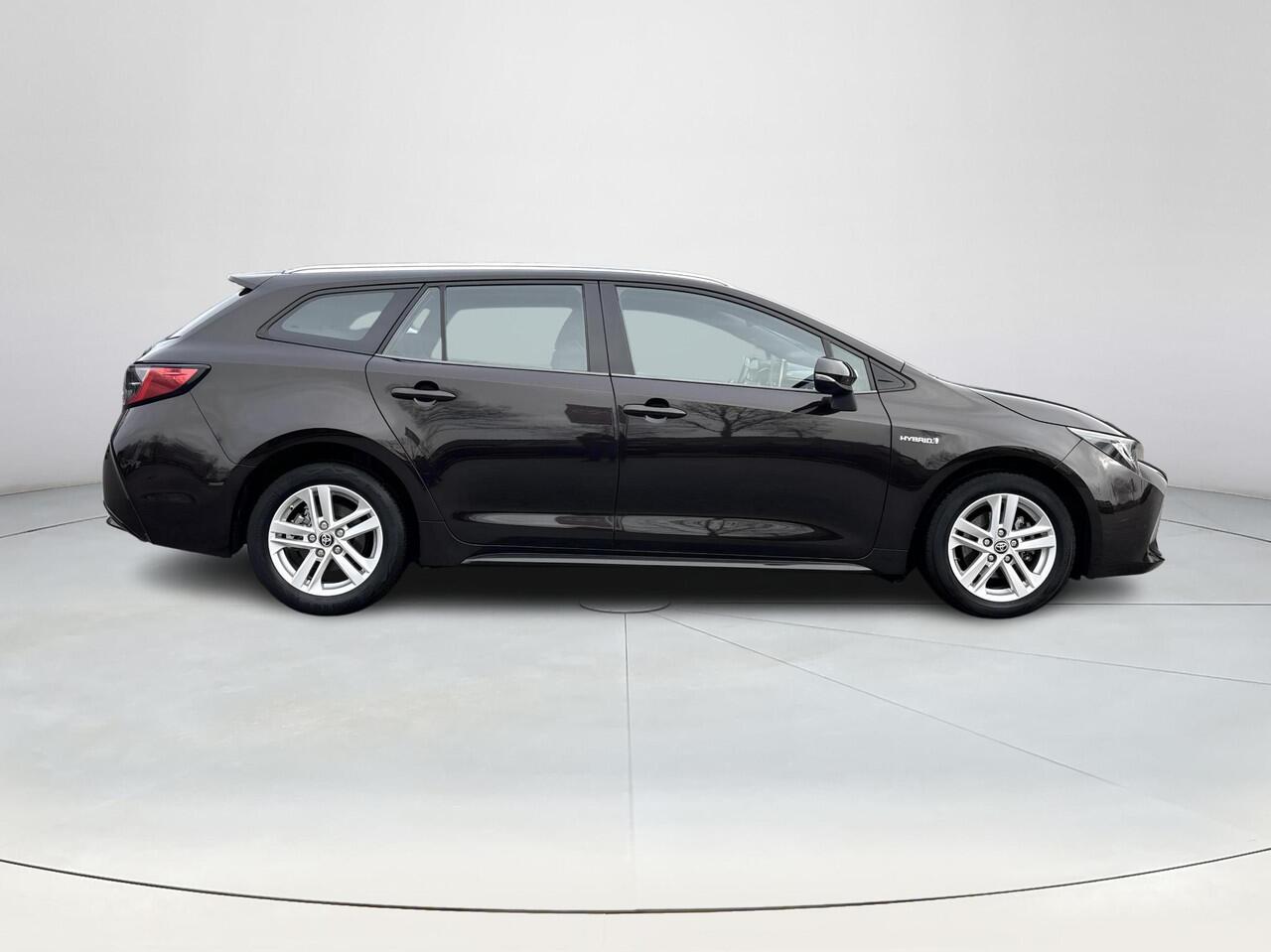 Toyota COROLLA Touring Sports 1.8 Hybrid Active | All-in prijs | Automaat | Apple CarPlay / Android Auto | 36mnd garantie | Rijklaar ! |