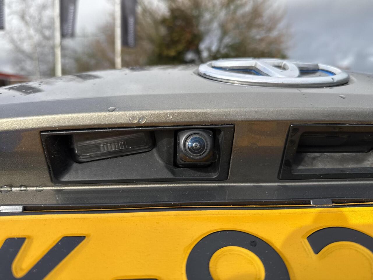 Toyota COROLLA Touring Sports 2.0 Hybrid Executive | Navigatie | Apple CarPlay/Android auto | Achteruitrijcamera | Panoramadak