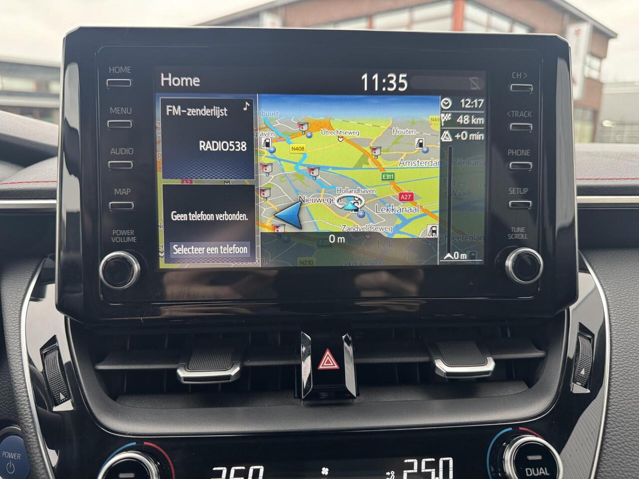 Toyota COROLLA Touring Sports 1.8 Hybrid Executive