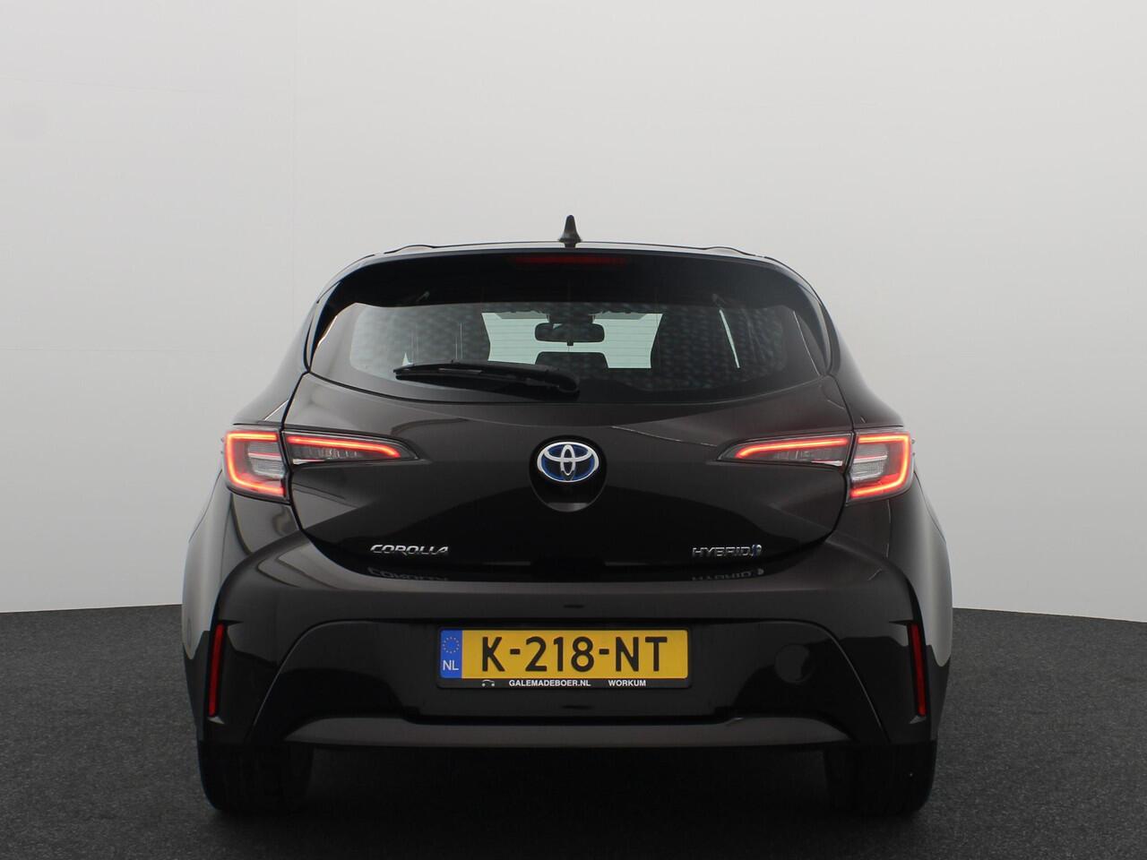 Toyota COROLLA 1.8 Hybrid Active CAMERA / CARPLAY / FULL LED / CLIMA / BLUETOOTH / ACC / NL-AUTO
