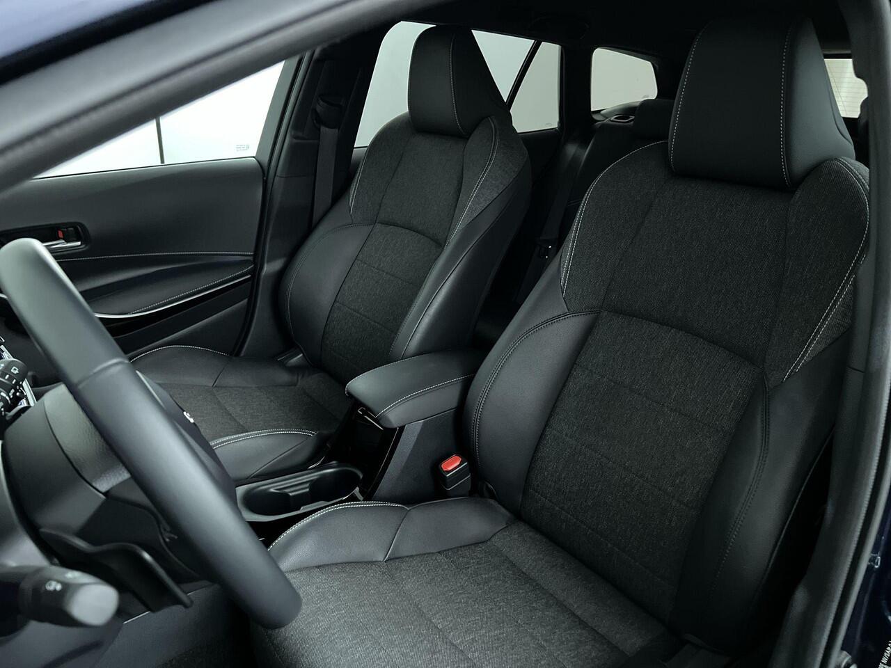 Toyota COROLLA Touring Sports 2.0 Hybrid Dynamic | Rijklaar | Stoelverwarming | LM Velgen