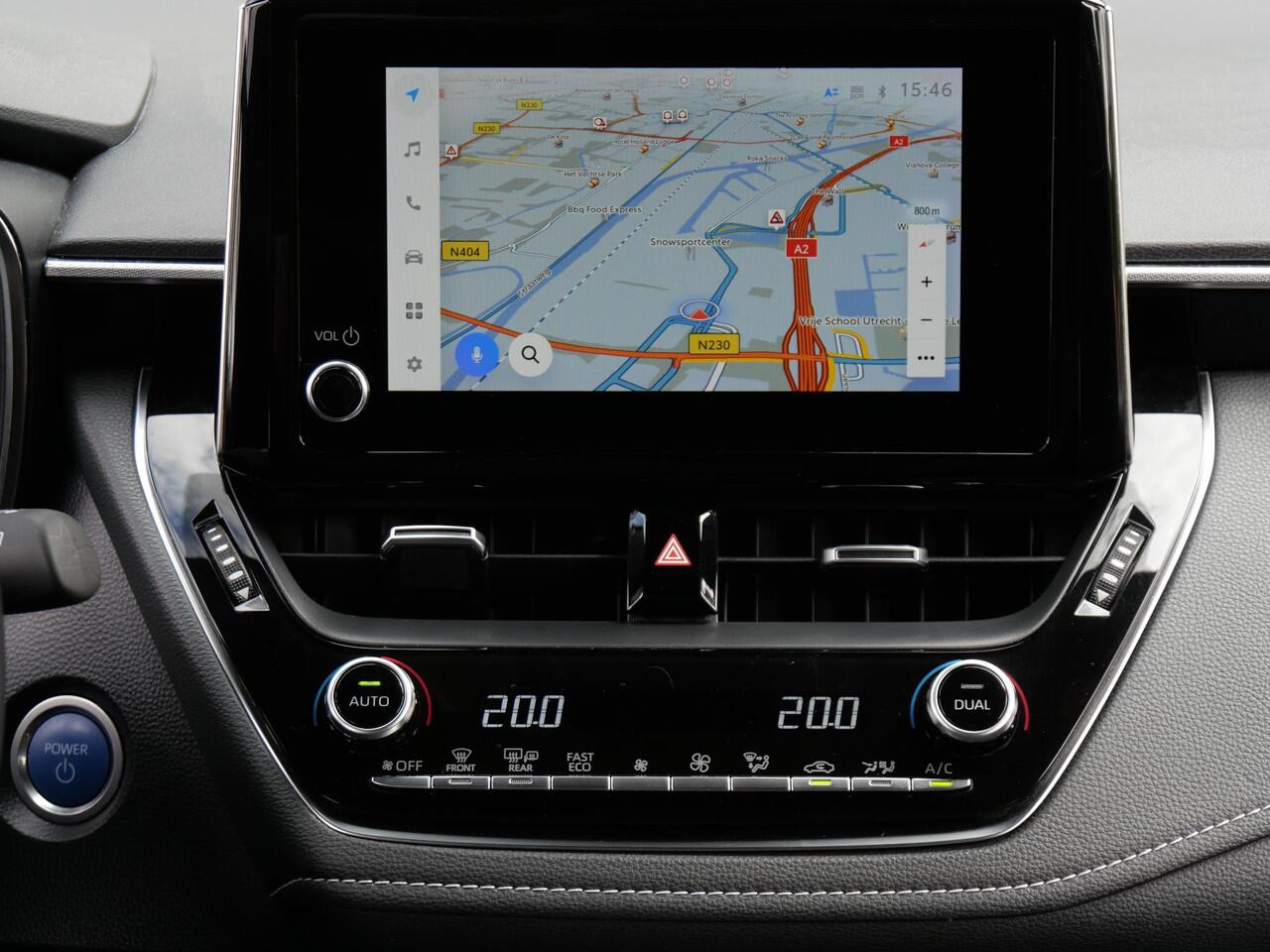 Toyota COROLLA Touring Sports 2.0 HYBRID BUSINESS PLUS/ PDC V+A/ KEYLESS/ CARPLAY/ FABRIEKSGARANTIE T/M 05-2027