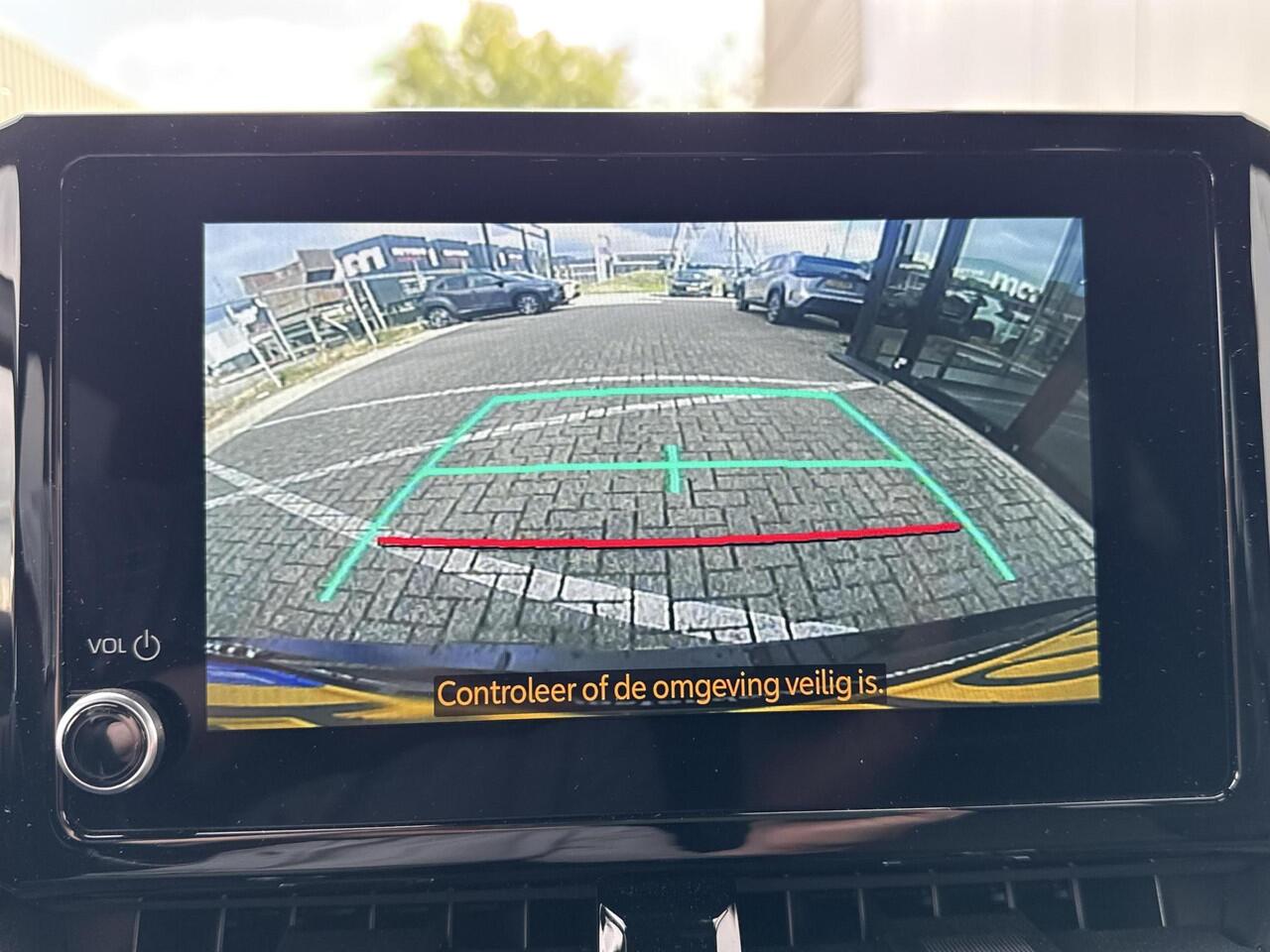 Toyota COROLLA Touring Sports 1.8 Hybrid Dynamic **NAVIGATIE/ KEYLESS/ STOELVERWARMING/ 36 MAANDEN GARANTIE**