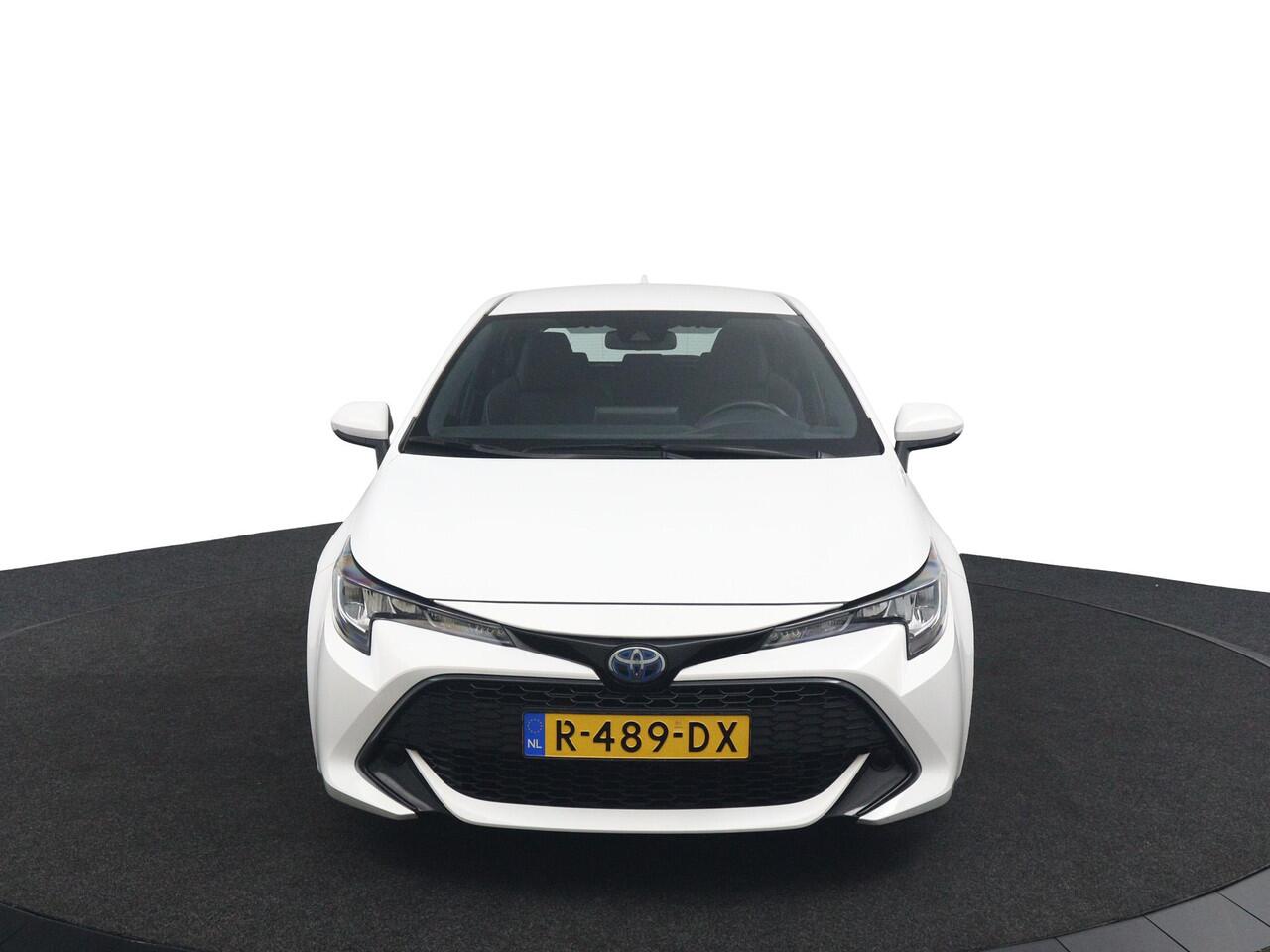 Toyota COROLLA 1.8 Hybrid Active | Navigatie | Adaptieve Cruise control | Climate Control |