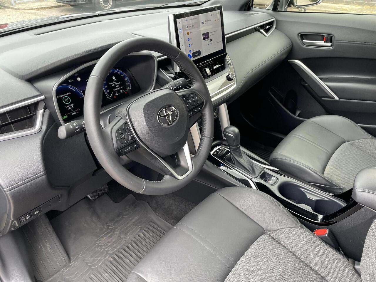 Toyota COROLLA Cross 2.0 High Power Hybrid First Edition