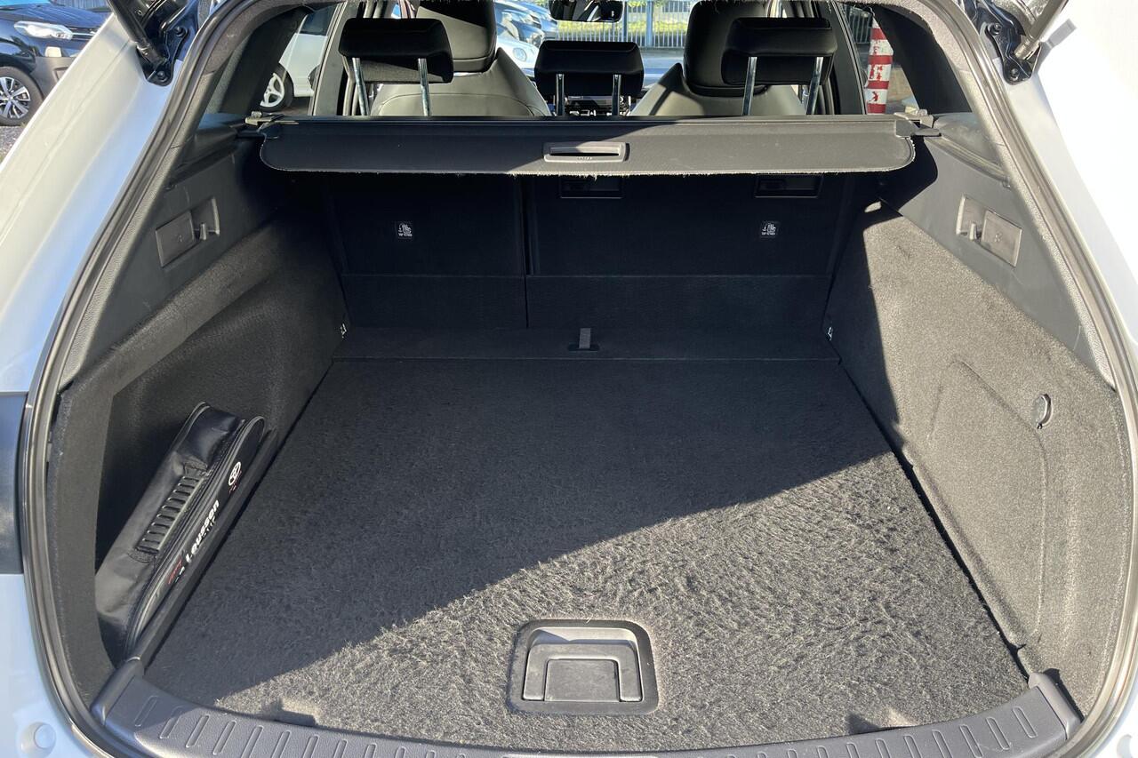 Toyota COROLLA Touring Sports 2.0 Hybrid GR-Sport | Reservewiel|Trekhaak afn|Sportstoelen