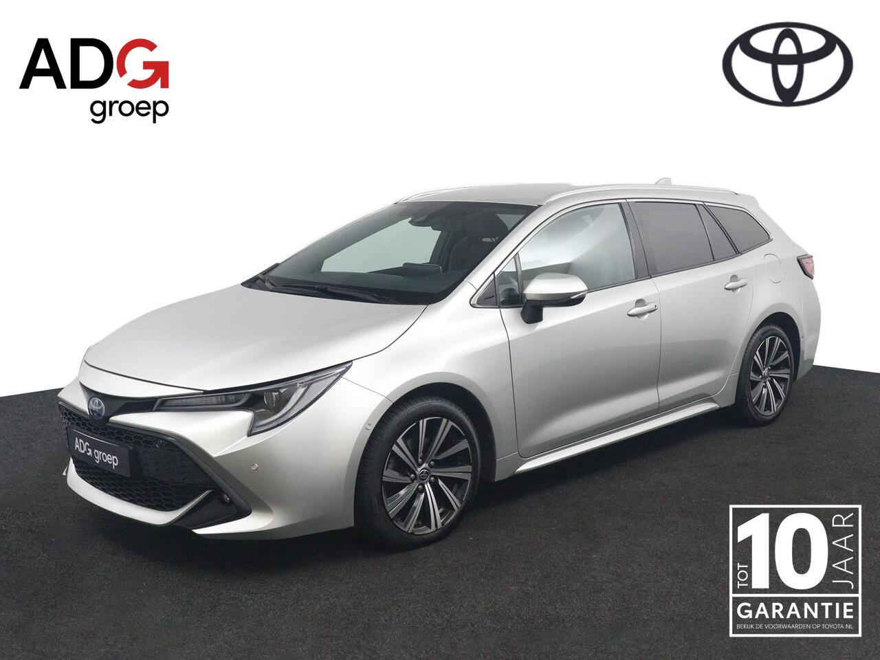 Toyota COROLLA Touring Sports 2.0 Hybrid Dynamic | Parkeersensoren Rondom | Led Verlichting | Stoelverwarming | Privacy Glas |