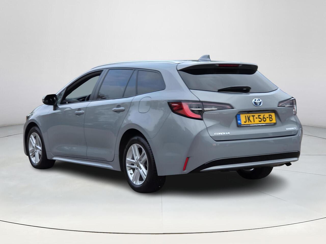 Toyota COROLLA Touring Sports 1.8 Hybrid Dynamic Edition | Elektr. klep | Head-Up | Apple CarPlay | Rijklaar incl. garantie |