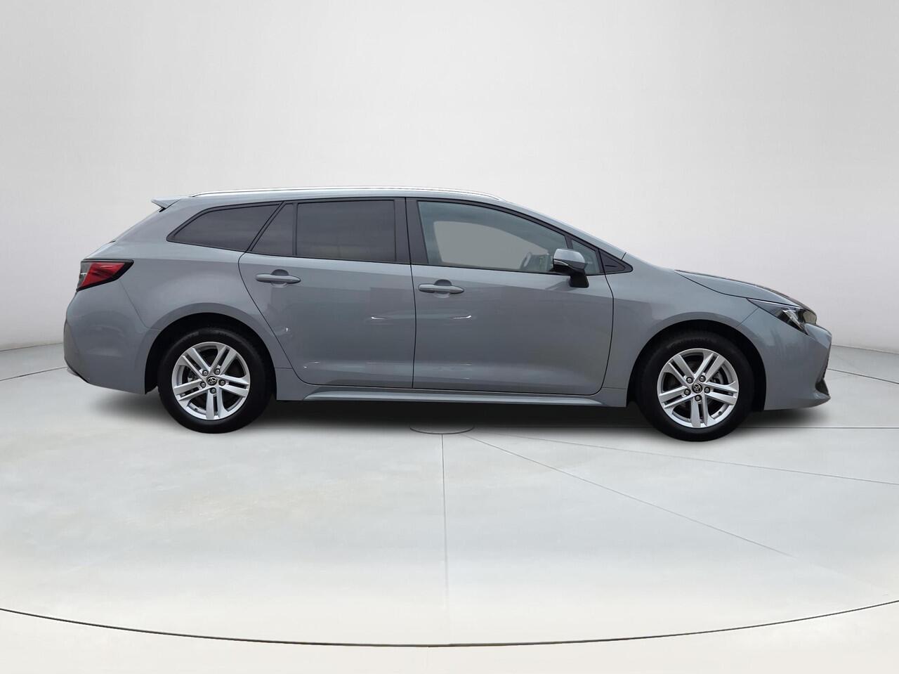 Toyota COROLLA Touring Sports 1.8 Hybrid Dynamic Edition | Elektr. klep | Head-Up | Apple CarPlay | Rijklaar incl. garantie |