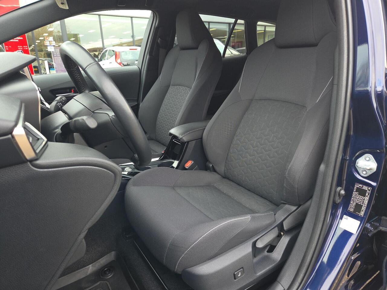 Toyota COROLLA Touring Sports 1.8 Hybrid Dynamic Edition | Elektr. klep | Head-Up | Apple CarPlay | Rijklaar incl. garantie |