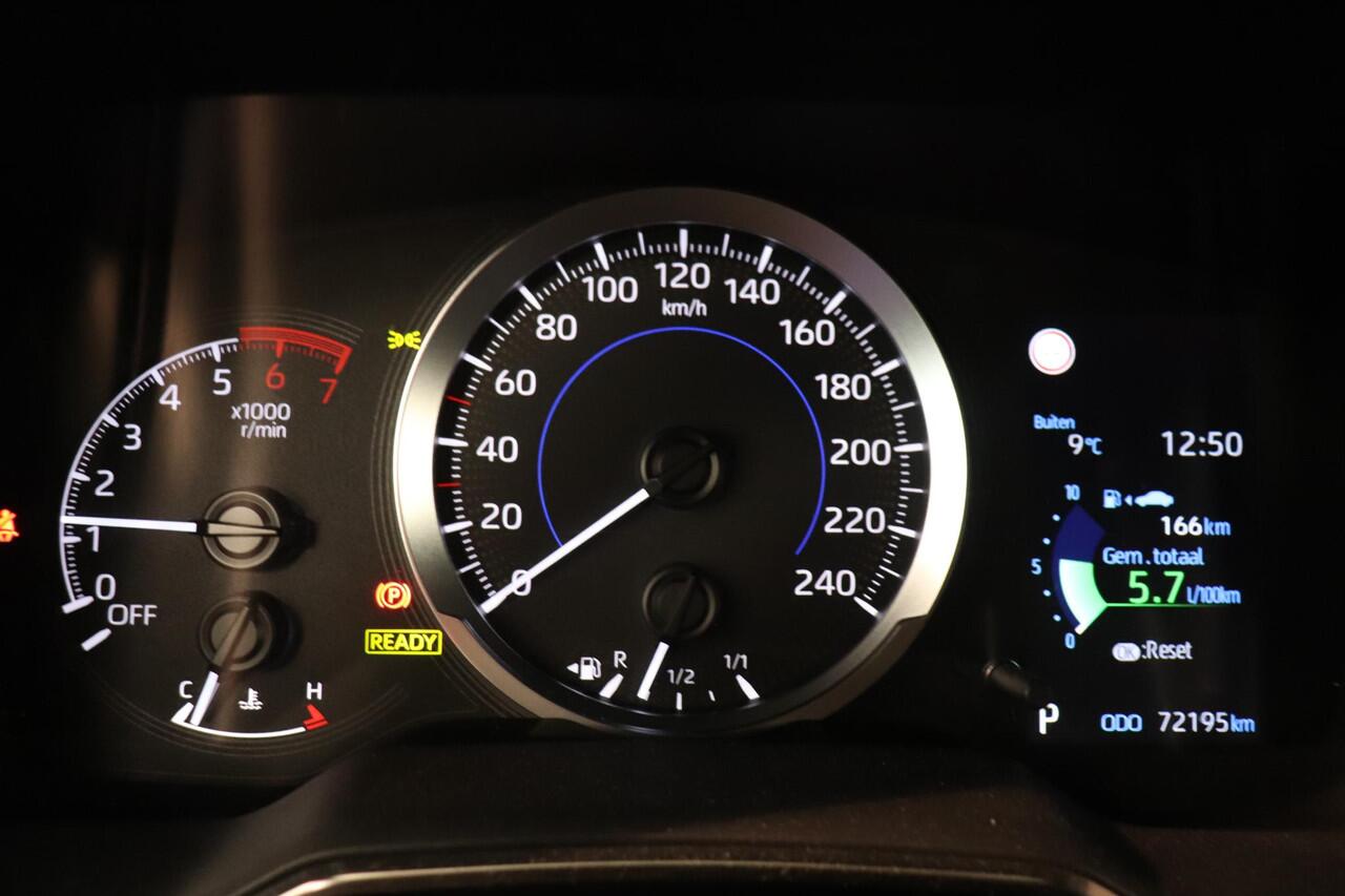 Toyota COROLLA Touring Sports 1.8 Hybrid Active | Camera | Climate control | Adaptieve cruise control | AppleCarplay AndroidAuto Navigatie | LED koplampen | Key-Less |