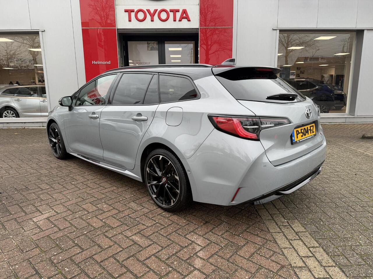 Toyota COROLLA Touring Sports 2.0 Hybrid GR-Sport Plus | Panoramisch schuif-/kanteldak