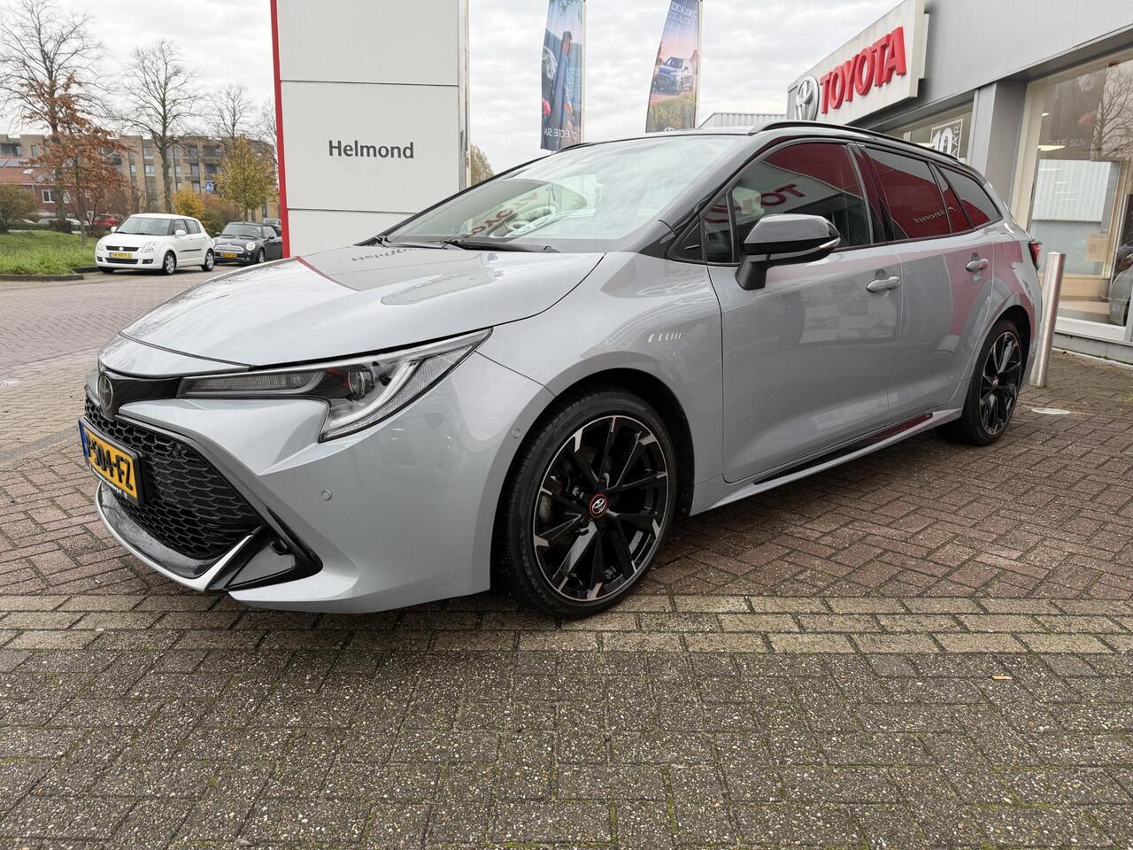 Toyota COROLLA Touring Sports 2.0 Hybrid GR-Sport Plus | Panoramisch schuif-/kanteldak