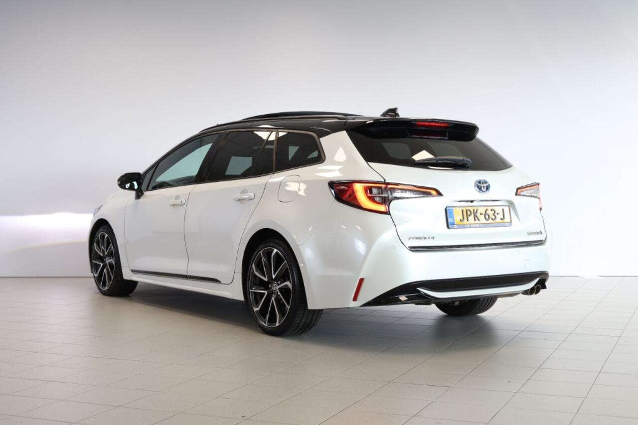 Toyota COROLLA 2.0 Hybride Executive - Open dak - JBL - Dodehoek - Camera -