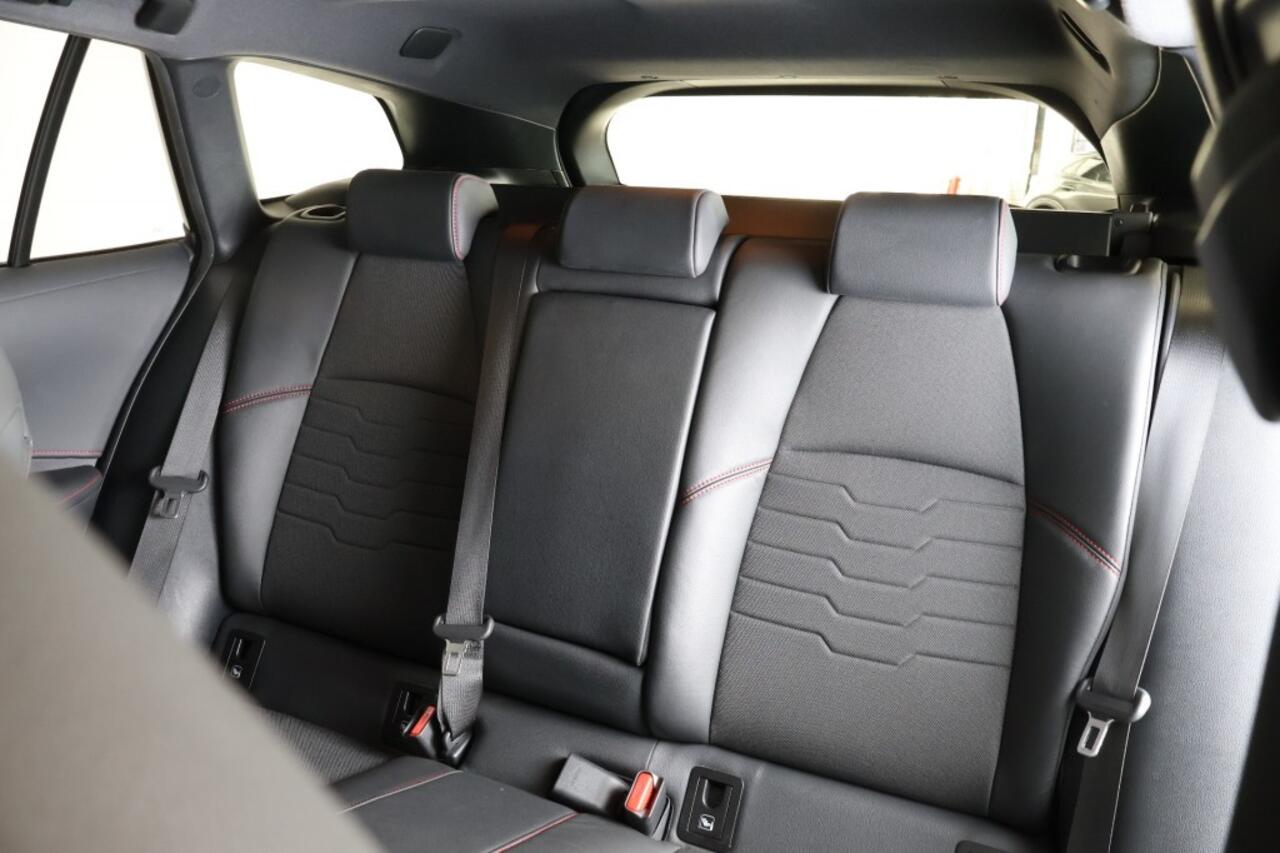 Toyota COROLLA 2.0 Hybride Executive - Open dak - JBL - Dodehoek - Camera -