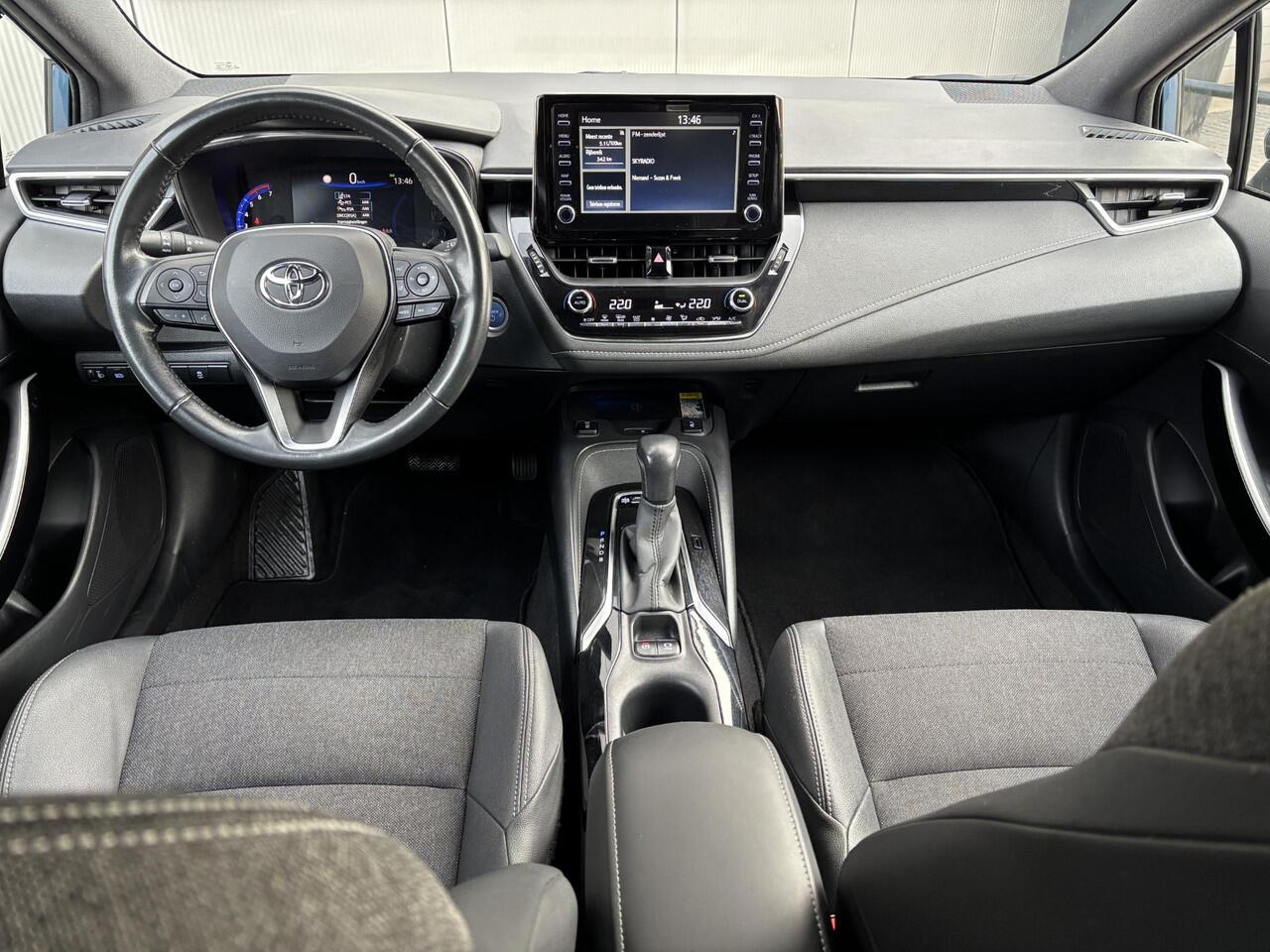 Toyota COROLLA Touring Sports 1.8 Hybrid Dynamic NL-Auto, Trekhaak!