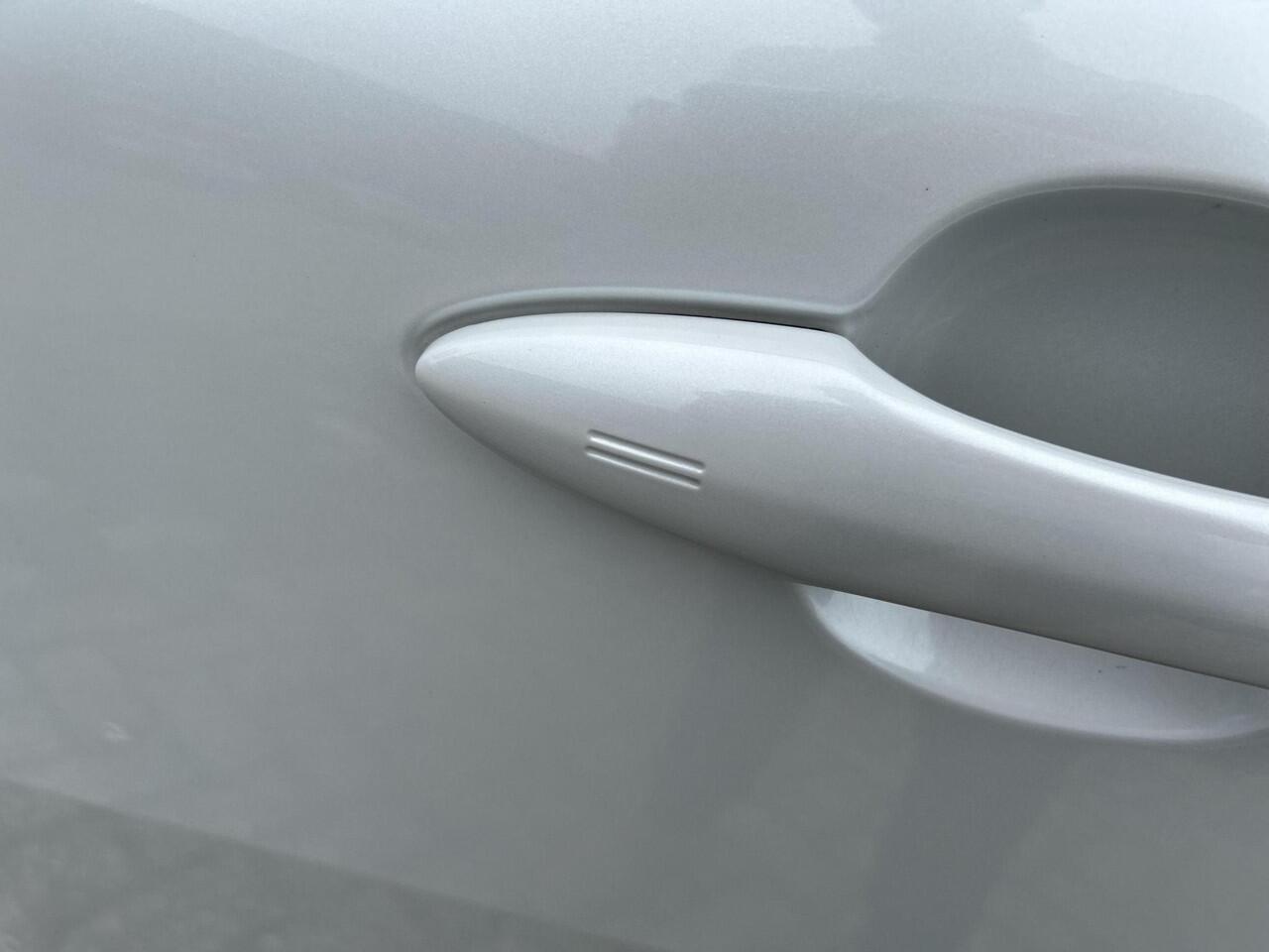 Toyota COROLLA Cross 2.0 High Power Hybrid Executive