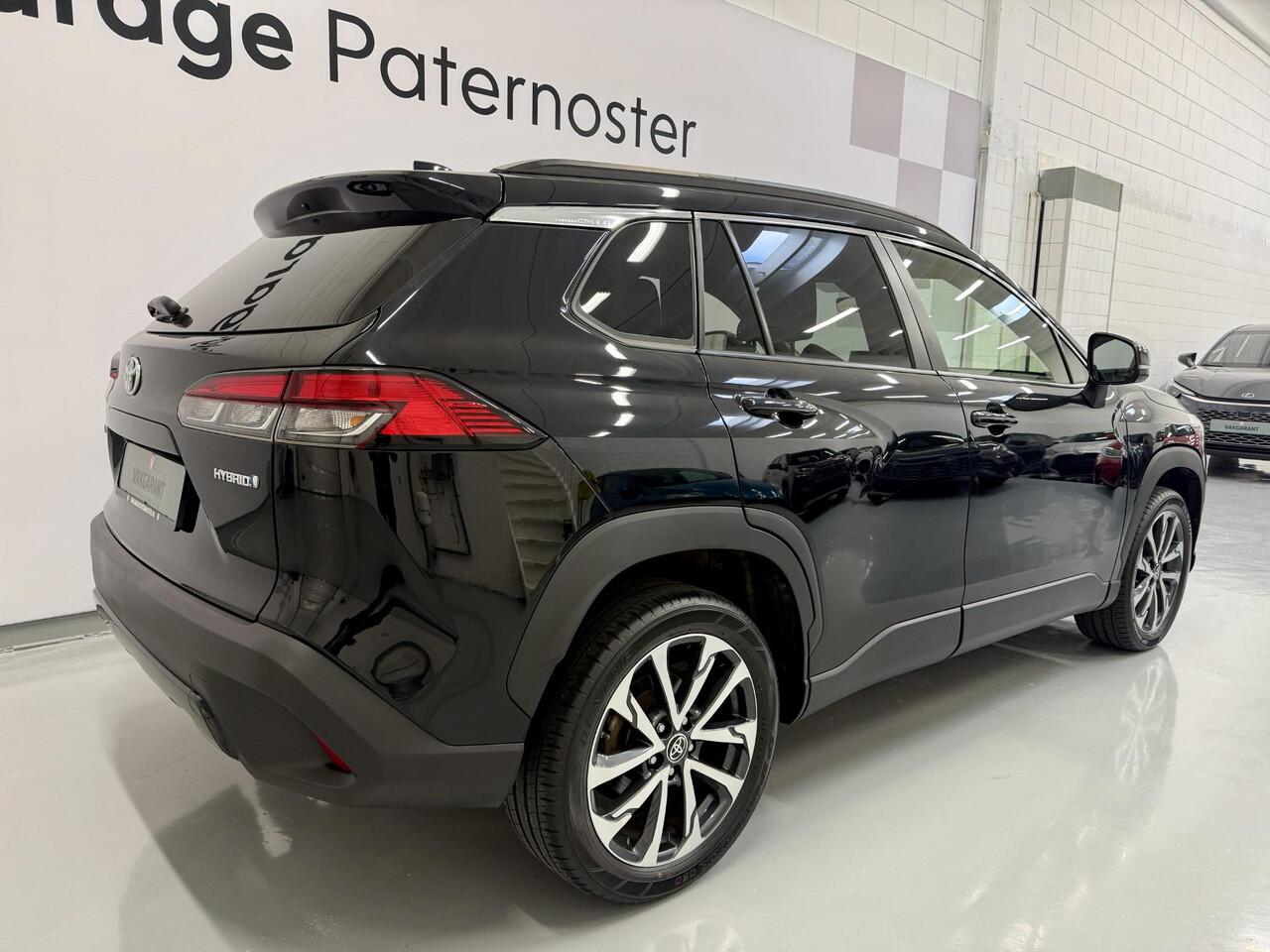 Toyota COROLLA Cross Hybrid 200 Style Carplay / Camera / Stuur & Stoelverwarming