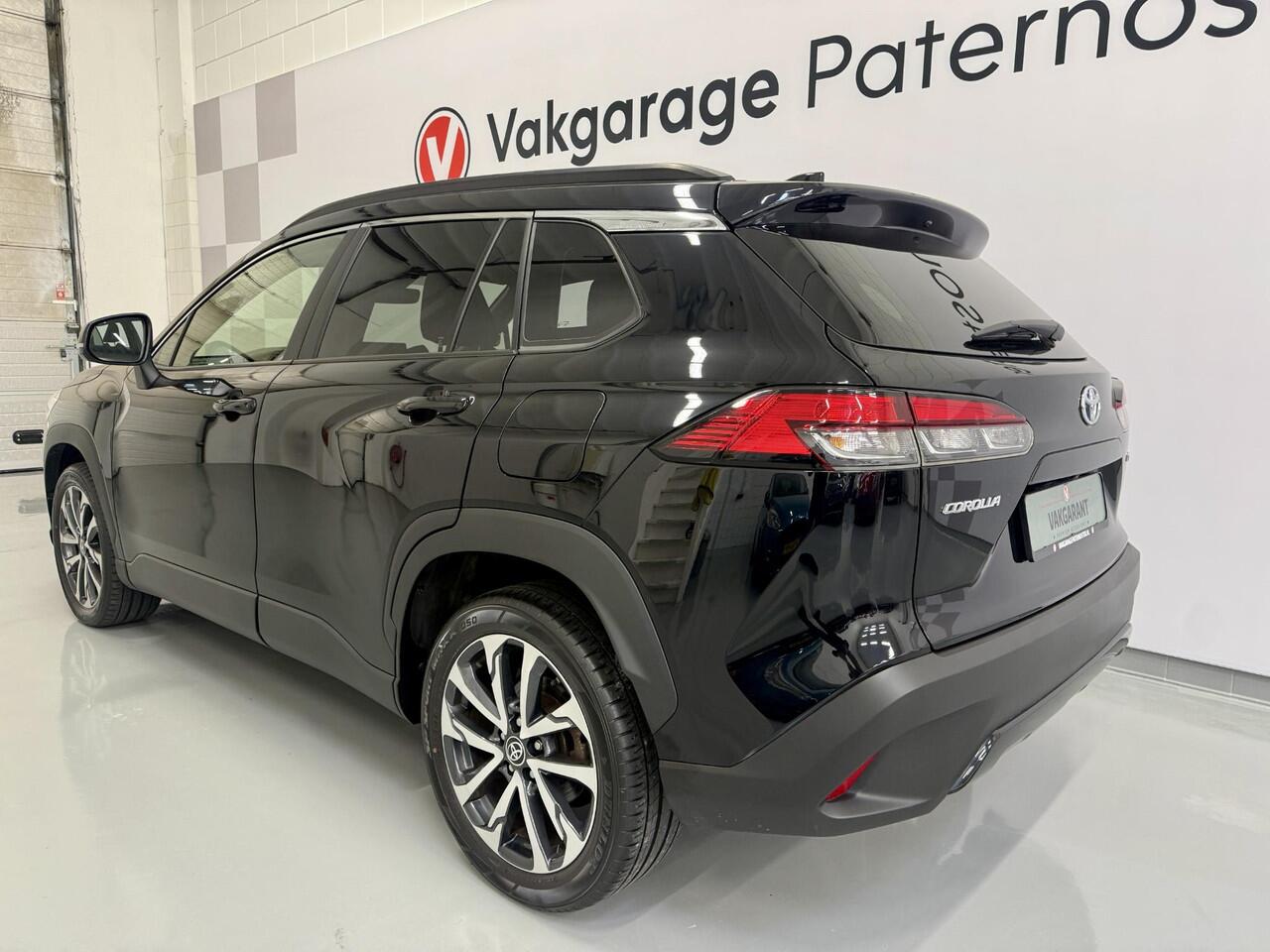 Toyota COROLLA Cross Hybrid 200 Style Carplay / Camera / Stuur & Stoelverwarming