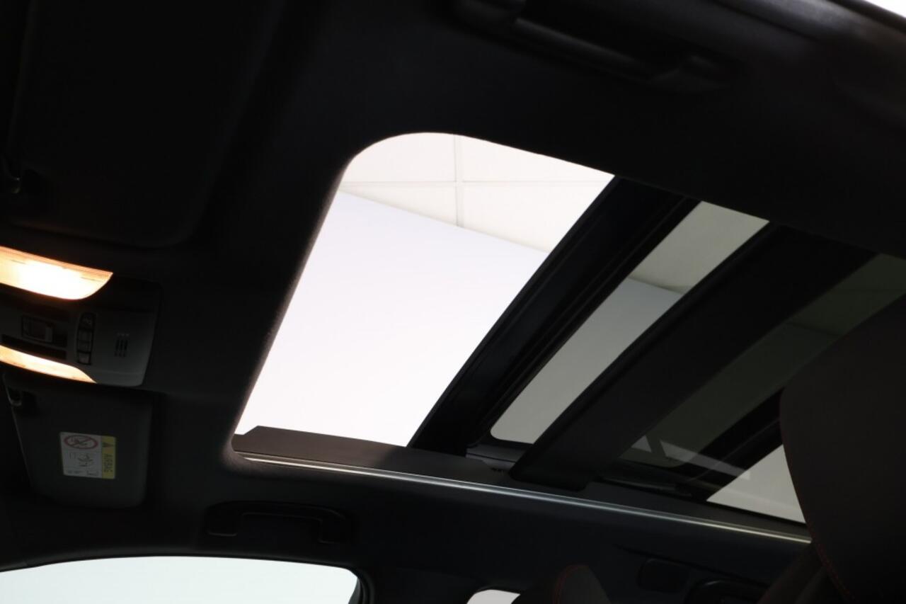 Toyota COROLLA 2.0 Hybride 185pk Executive - Open dak - JBL - Dodehoek - Camera -