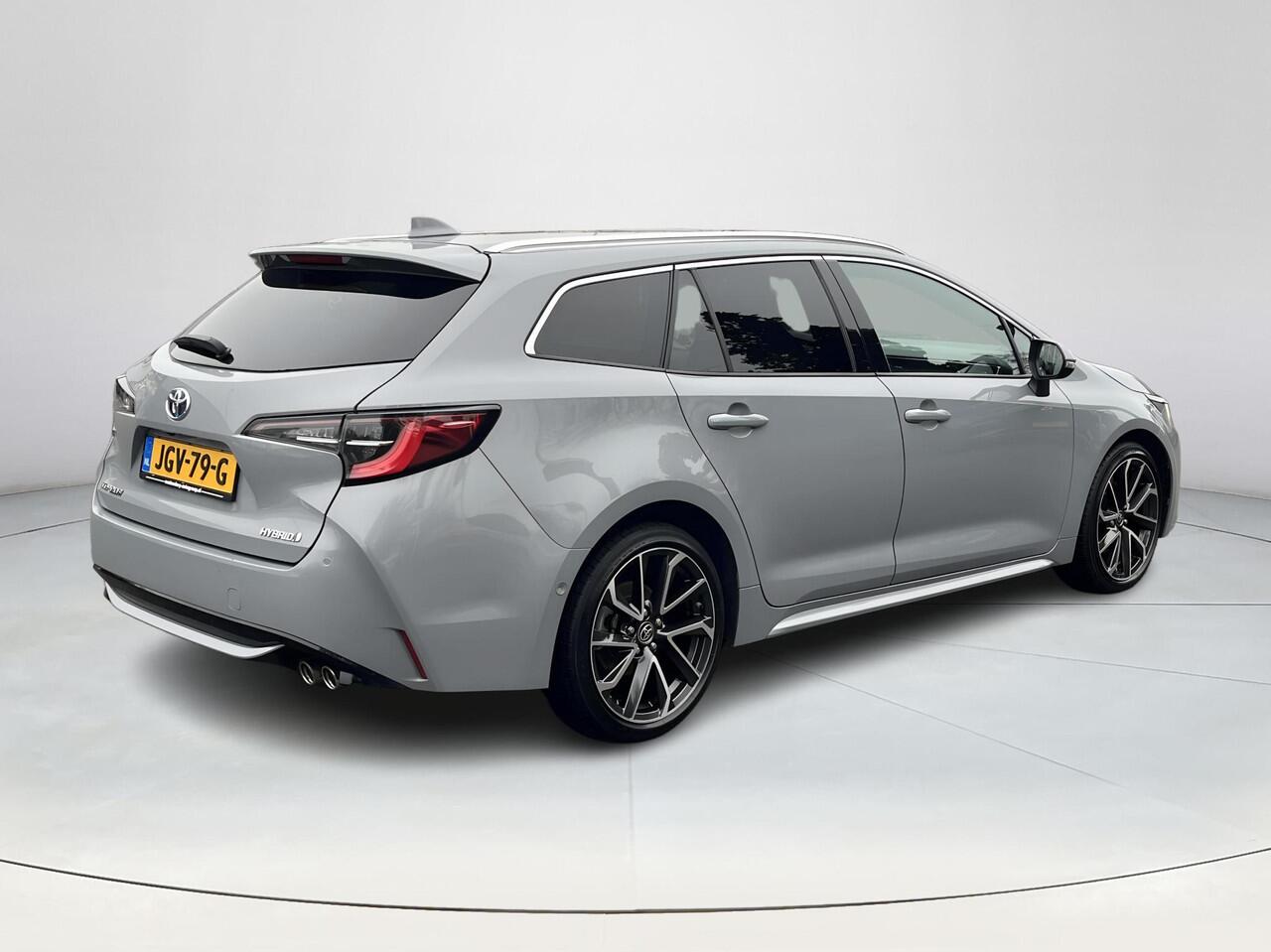 Toyota COROLLA Touring Sports 2.0 Hybrid Executive | Navigatie | Apple CarPlay/Android auto | Achteruitrijcamera | Elektrische achterklep