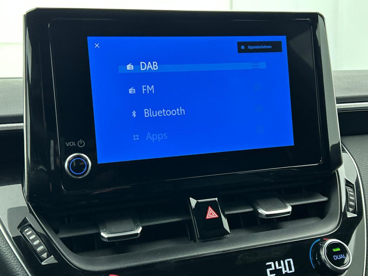 Toyota COROLLA Touring Sports 1.8 Hybrid Business Plus Volledig Leder Airco ECC Navi Carplay PDC VA + Camera Adaptive Cruise Control Full LED 17" Velgen NL Auto 1e Eig. Dealer onderhouden