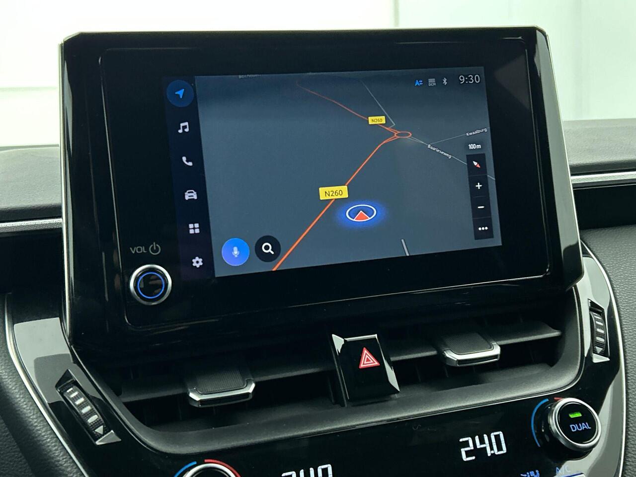 Toyota COROLLA Touring Sports 1.8 Hybrid Business Plus Volledig Leder Airco ECC Navi Carplay PDC VA + Camera Adaptive Cruise Control Full LED 17" Velgen NL Auto 1e Eig. Dealer onderhouden