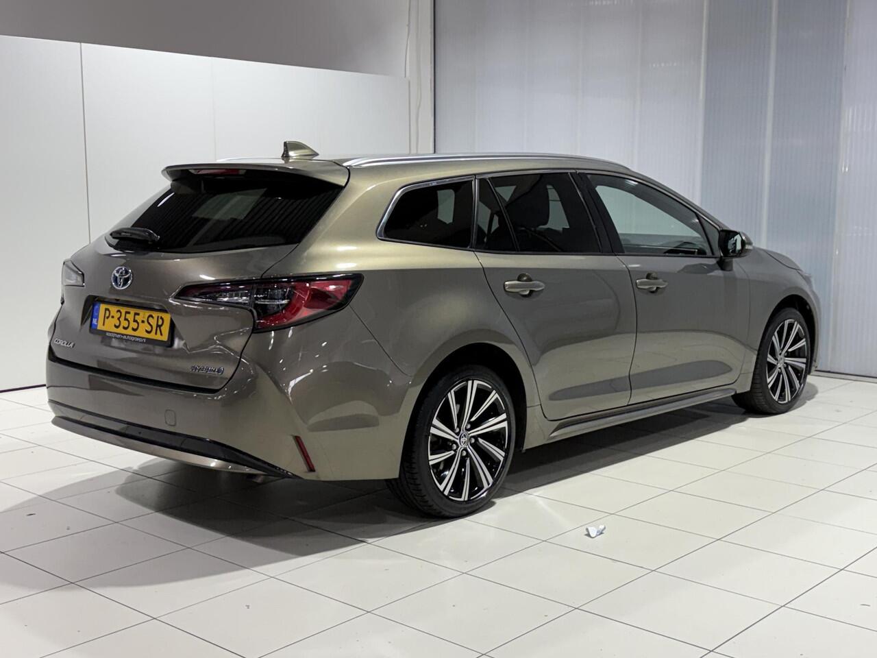 Toyota COROLLA Touring Sports 1.8 Hybrid Dynamic | Dealer onderhouden | Lage km |