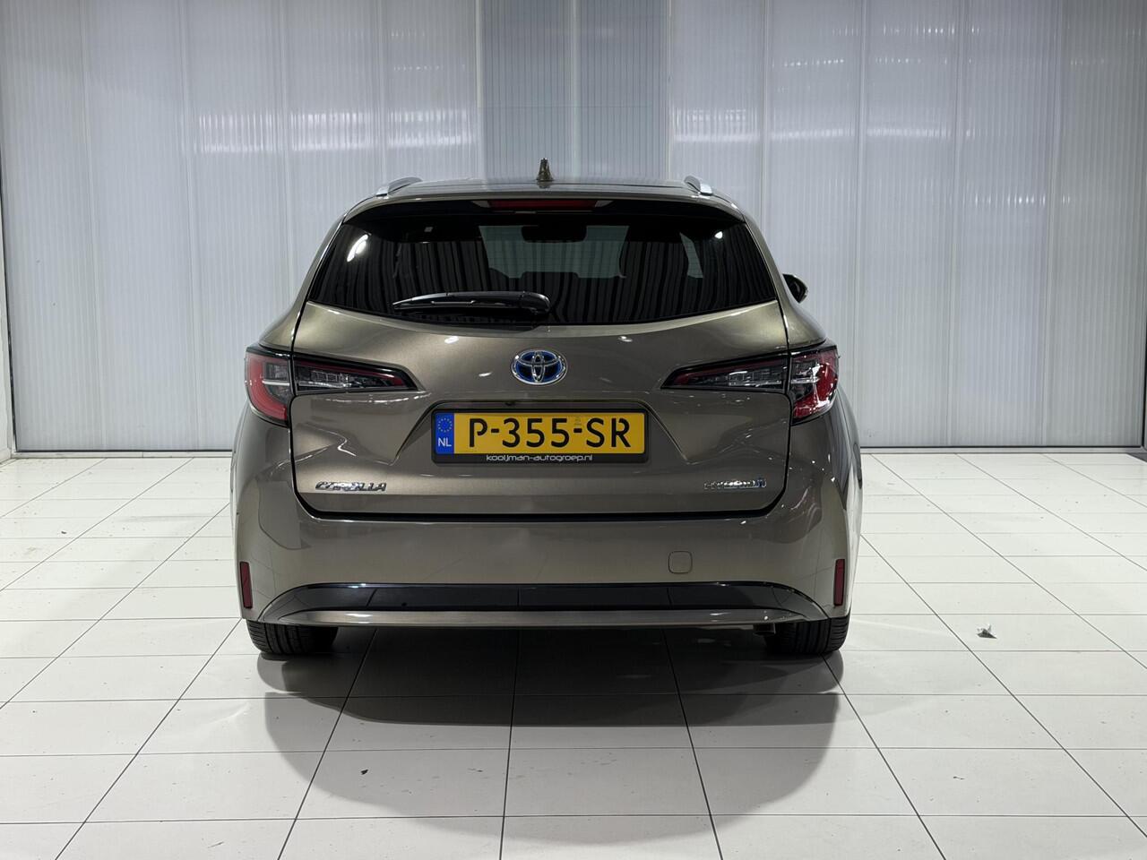 Toyota COROLLA Touring Sports 1.8 Hybrid Dynamic | Dealer onderhouden | Lage km |