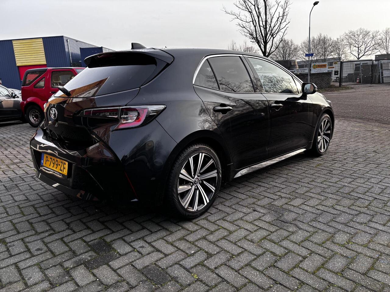 Toyota COROLLA 1.2 Turbo Dynamic SUPER NETTE AUTO!!!