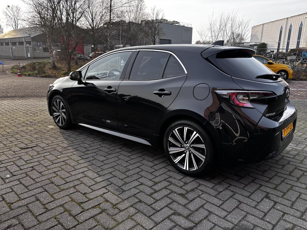 Toyota COROLLA 1.2 Turbo Dynamic SUPER NETTE AUTO!!!