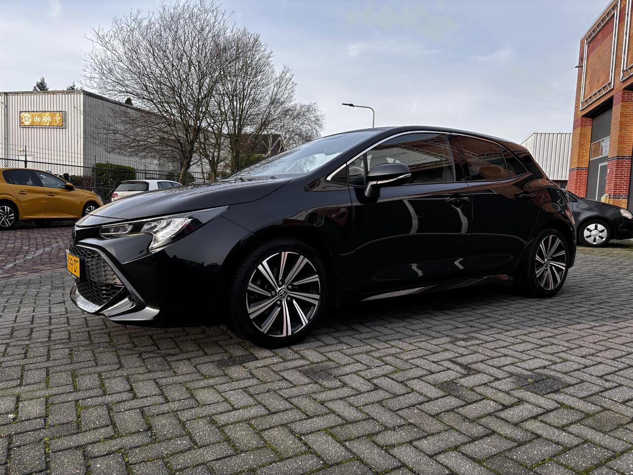 Toyota COROLLA 1.2 Turbo Dynamic SUPER NETTE AUTO!!!