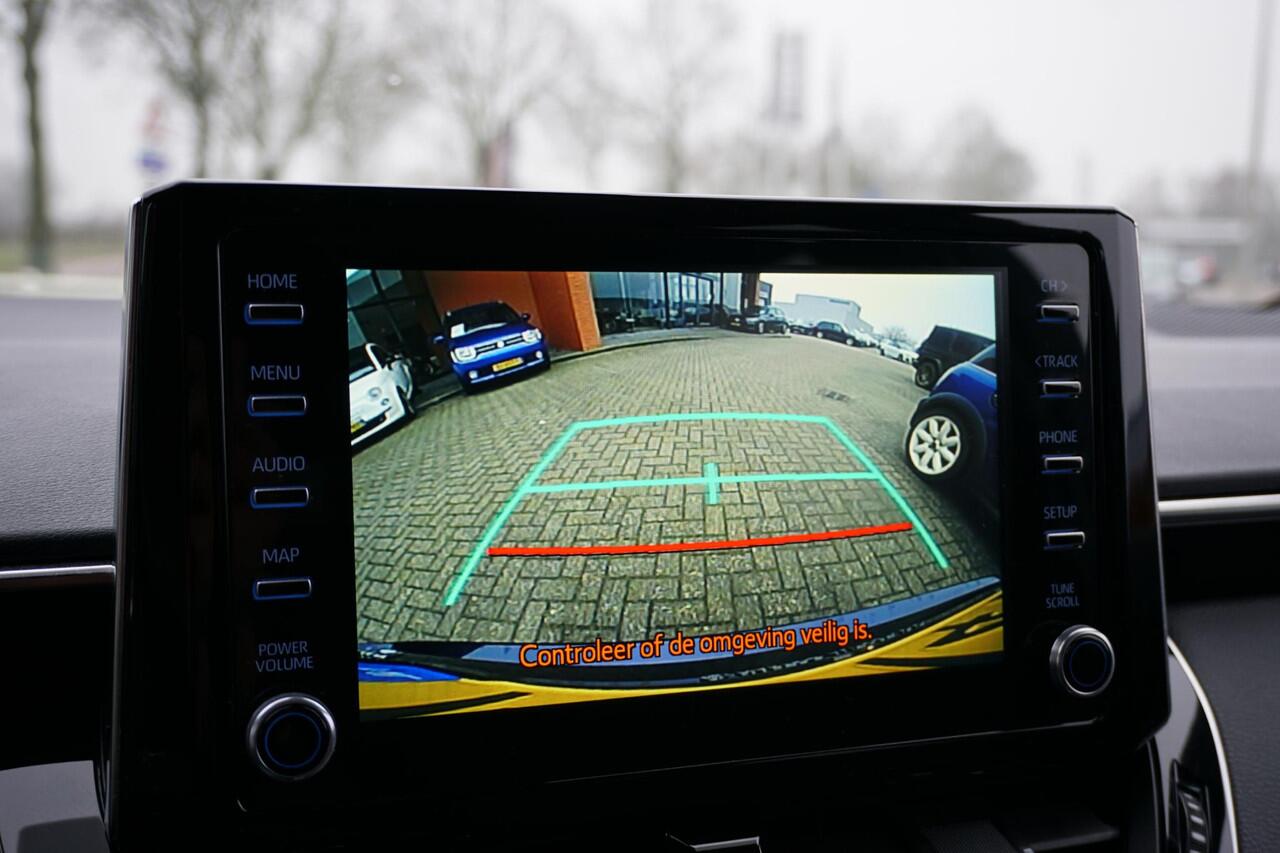 Toyota COROLLA 1.8 Hybrid Style + DODEHOEK / STUURVERWARMING / VOORRUITVERWARMING