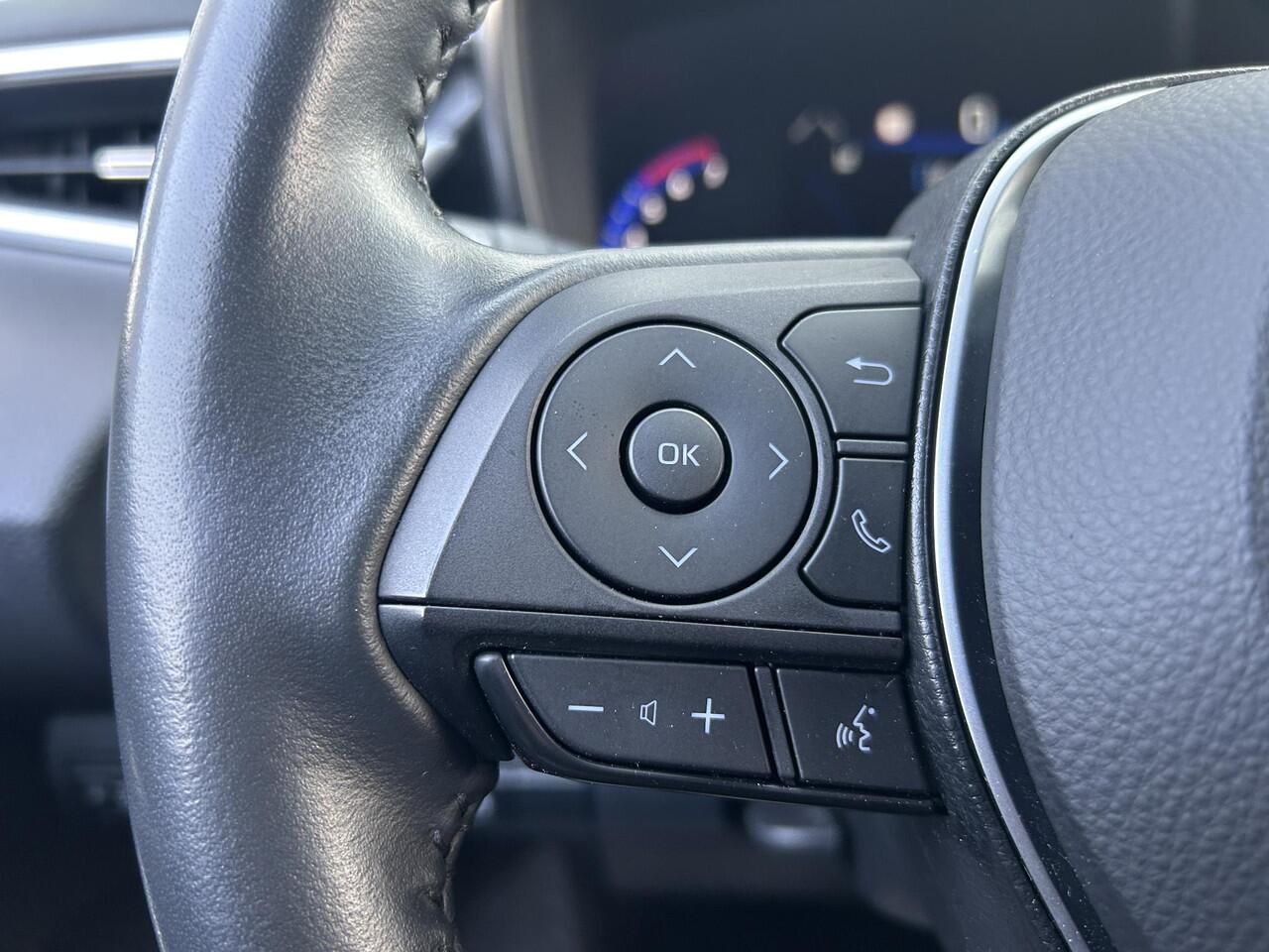 Toyota COROLLA 1.8 Hybrid Comfort | LED | Camera |