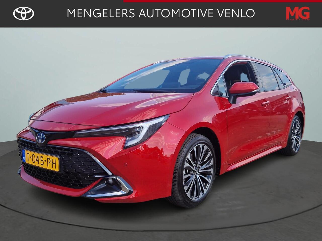 Toyota COROLLA Touring Sports 1.8 Hybrid First Edition Climate Control / Navigatie / Camera