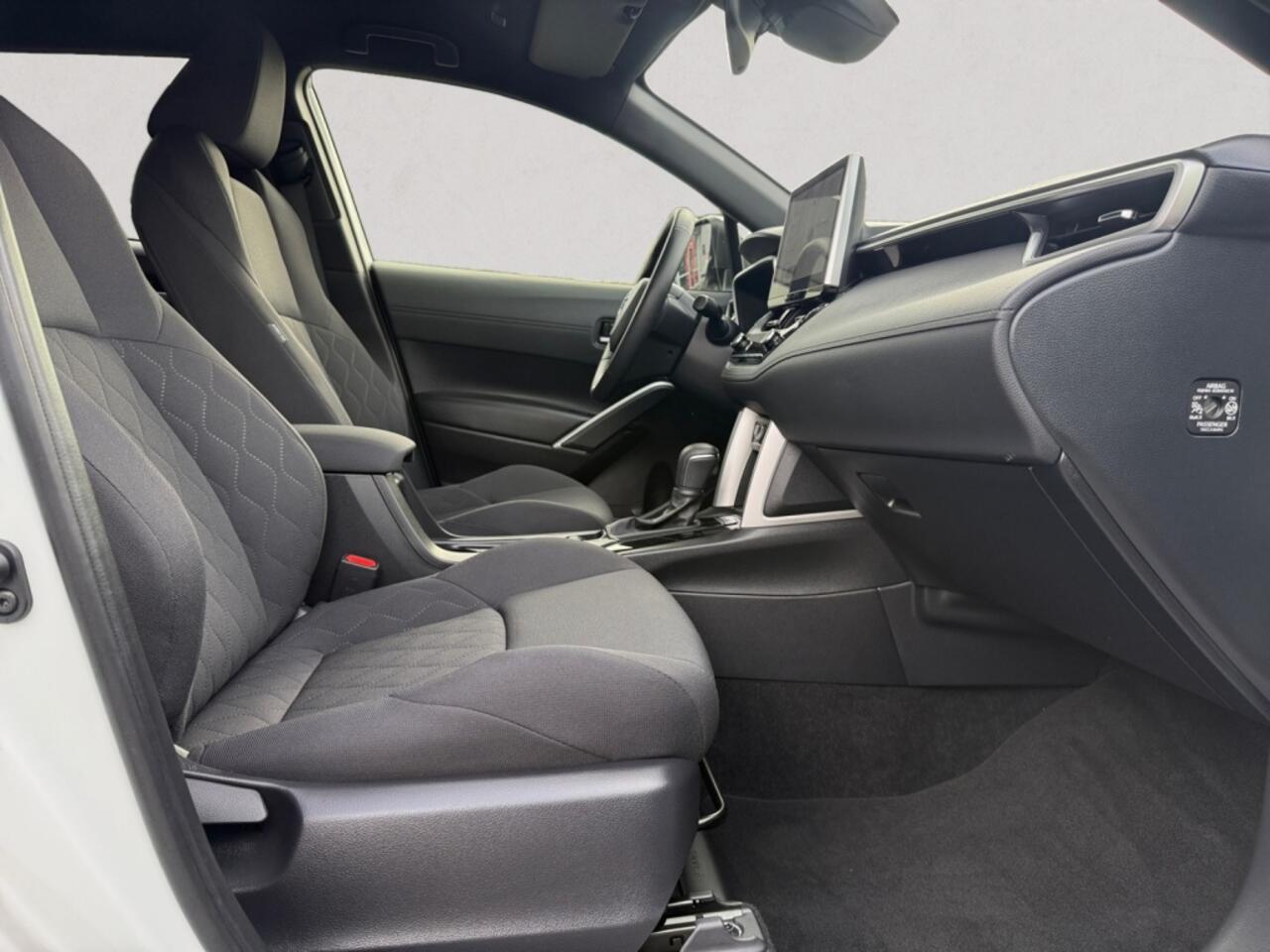 Toyota COROLLA 2.0 High Power Hybrid First Edition | dealeronderhouden | camera