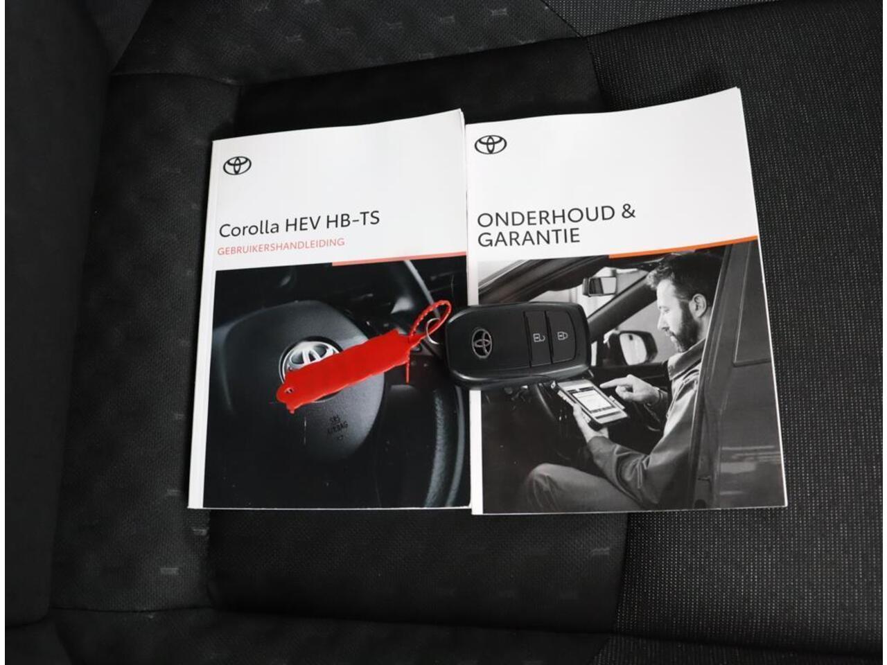 Toyota COROLLA Touring Sports Hybrid 140 Active