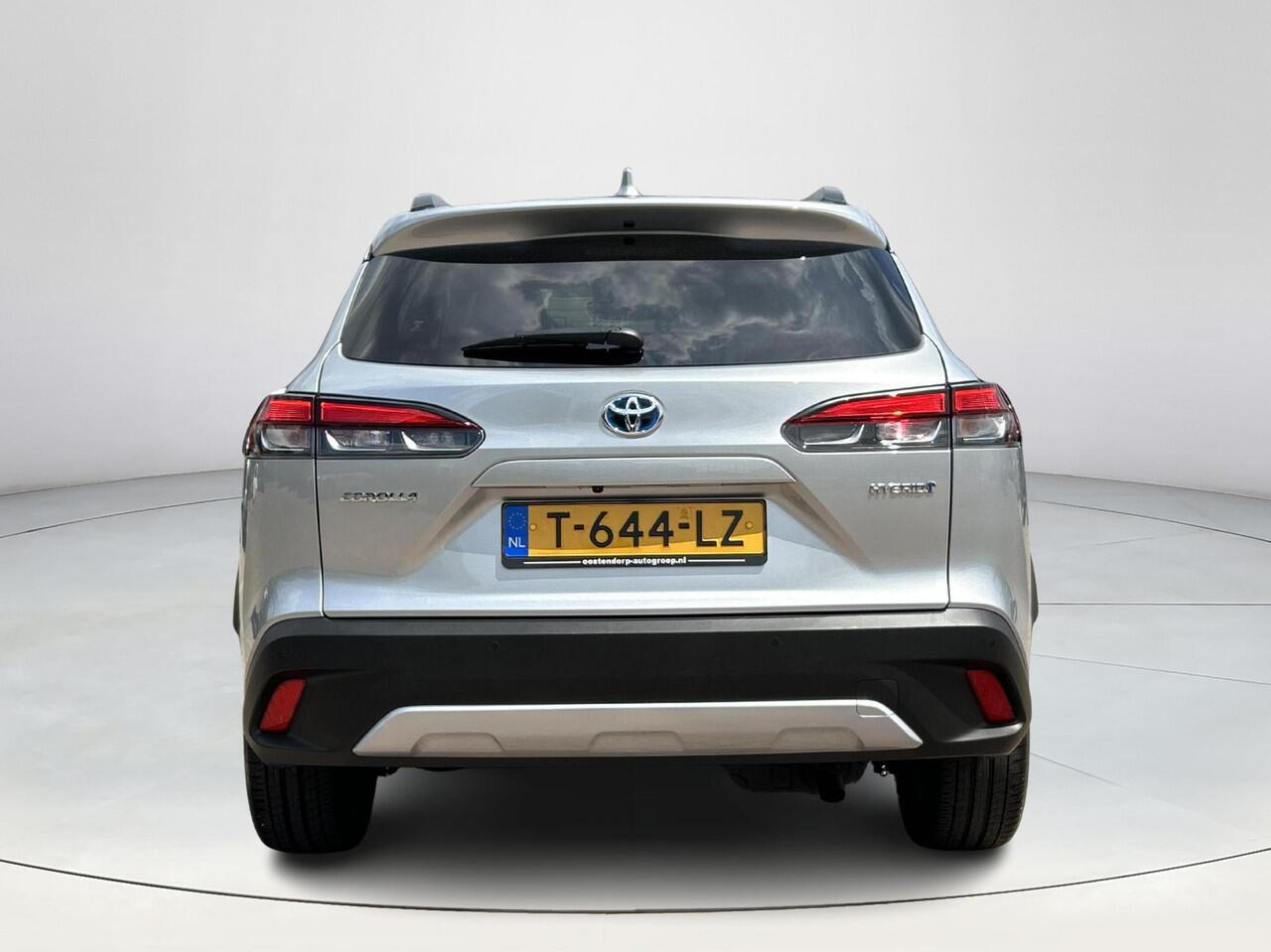 Toyota COROLLA Cross Hybrid 140 Style + Premium Pack | Elektr. klep | Blindspot | Apple CarPlay | Rijklaarprijs incl. garantie |