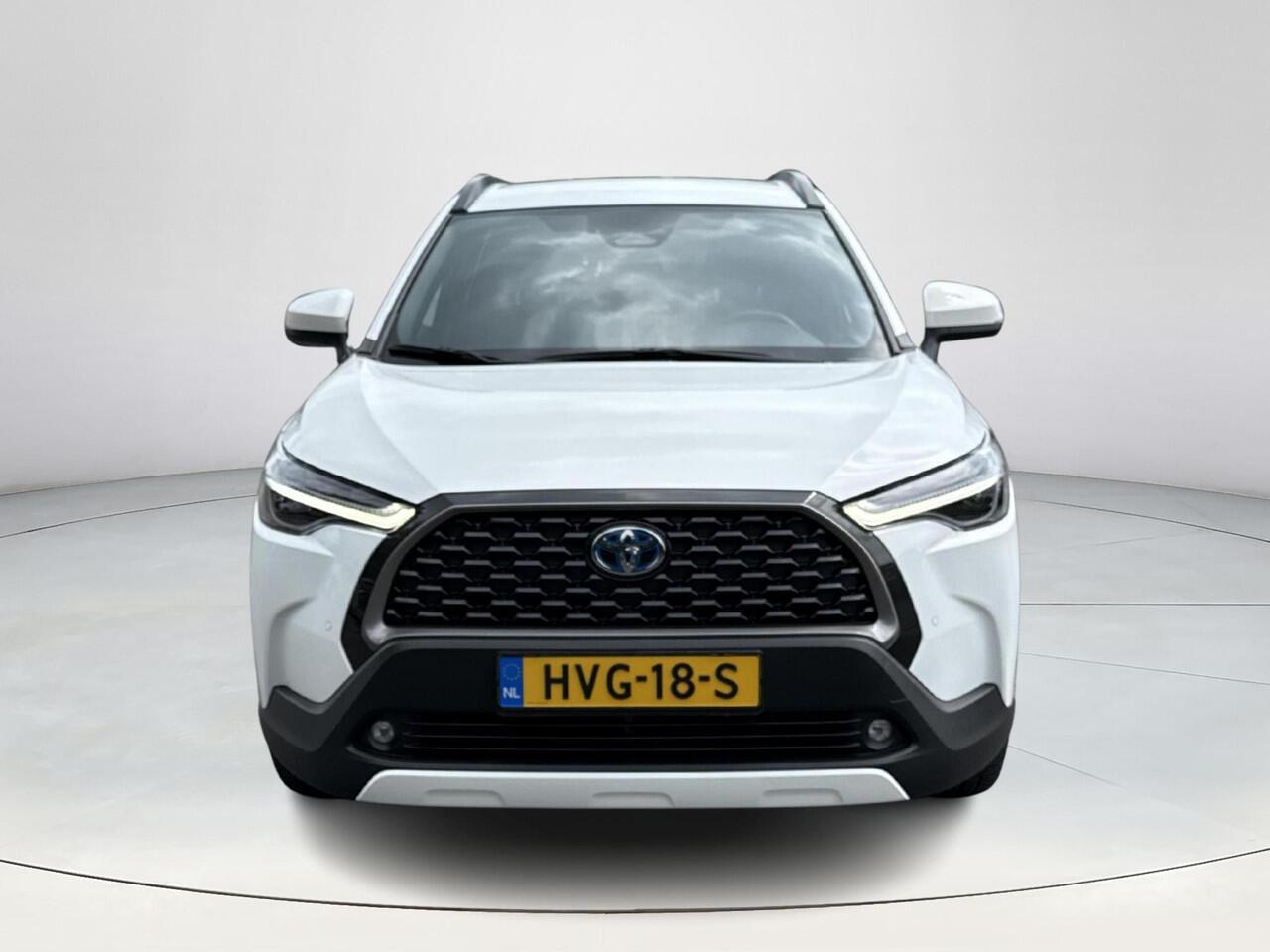 Toyota COROLLA Cross Hybrid 200 Style Edition AWD | Navigatie | Apple CarPlay/Android auto | Achteruitrijcamera | Stoelverwarming | Stuurverwarming