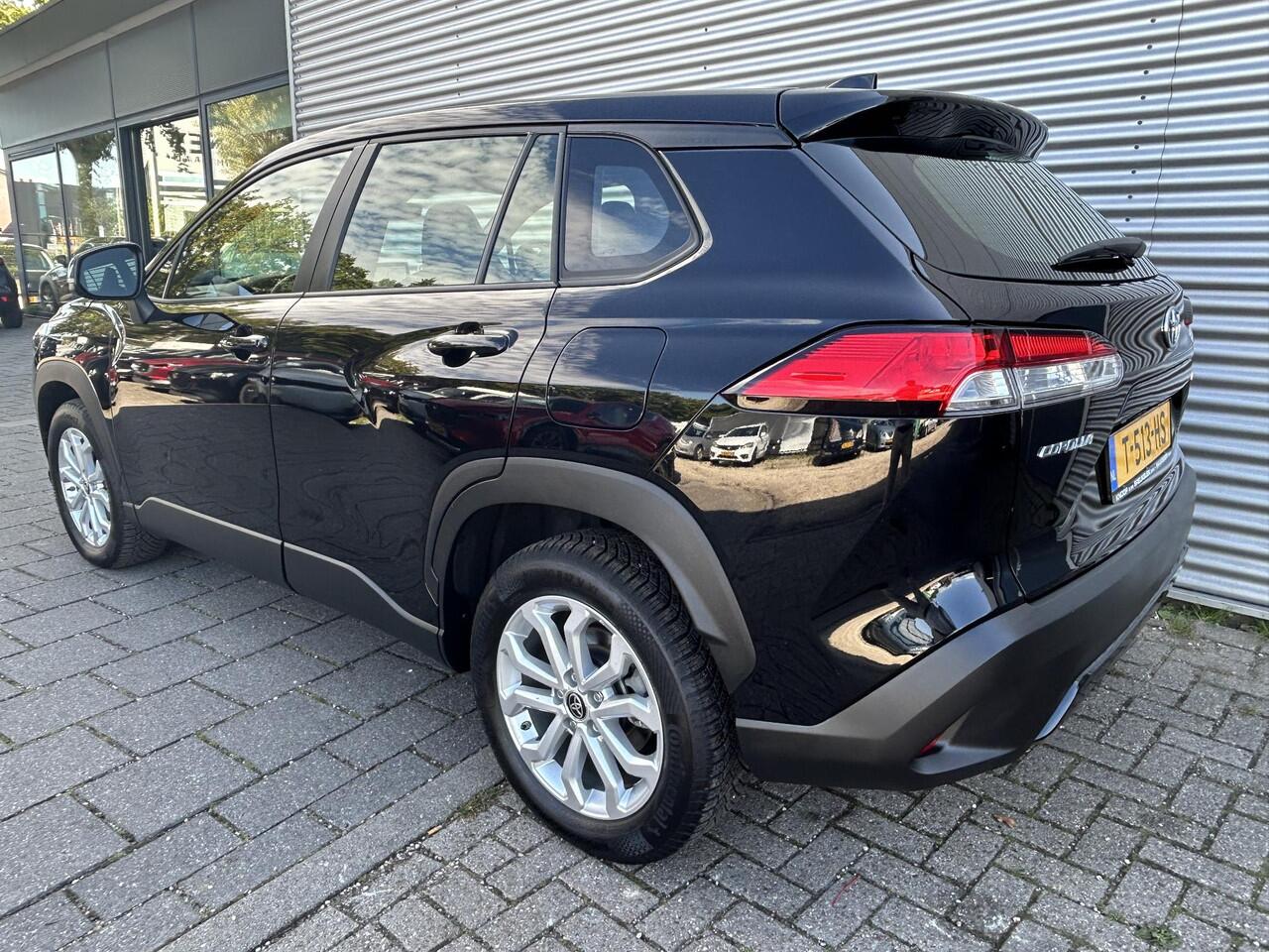 Toyota COROLLA Cross 2.0 High Power Hybrid Active | Camera | Navi | Carplay |