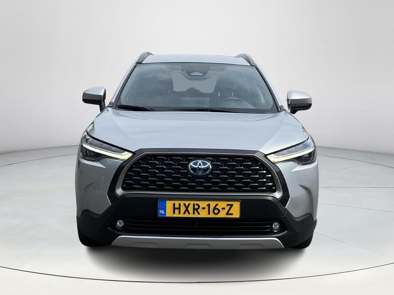 Toyota COROLLA Cross Hybrid 200 Dynamic | Navigatie | Apple CarPlay/Android auto | Achteruitrijcamera | Stoelverwarming | Stuurverwarming