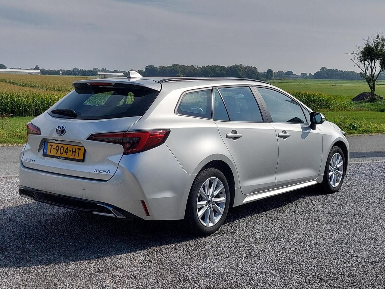 Toyota COROLLA Touring Sports Hybrid 140 Active