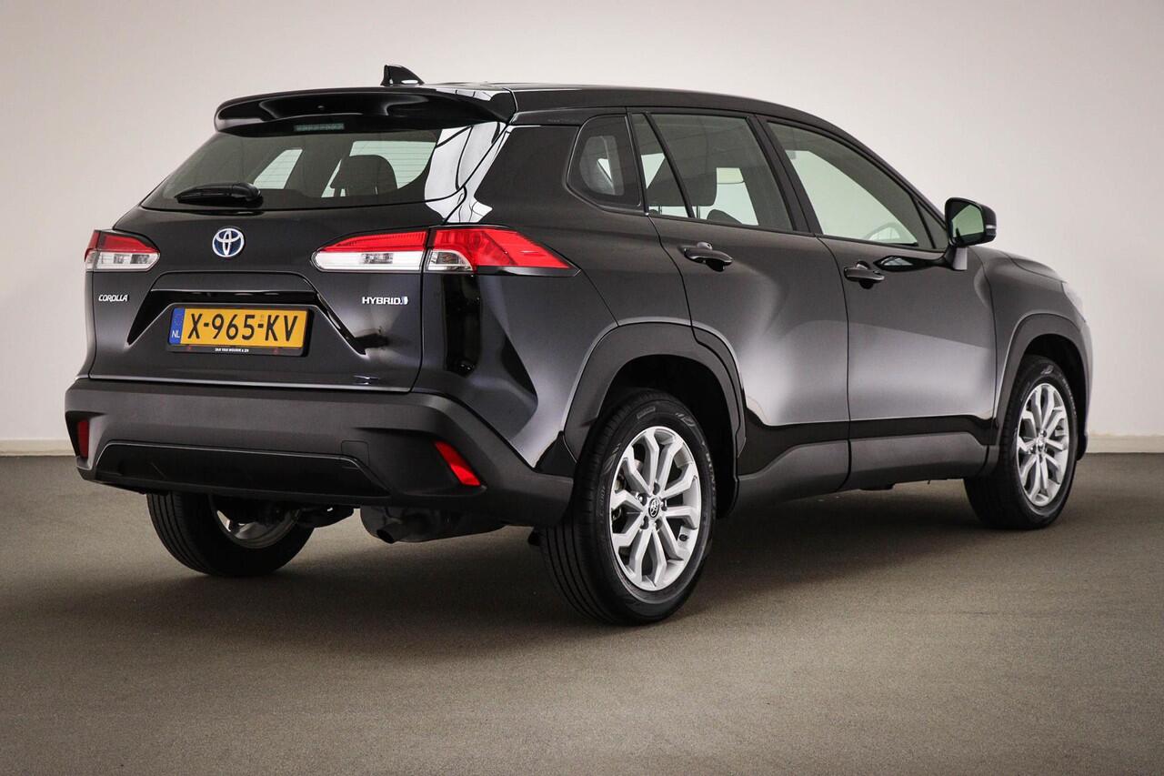 Toyota COROLLA Cross Hybrid 140 Business | LED | DAB | CAMERA | Adaptieve cruisecontrol | Climate control | Navigatie |