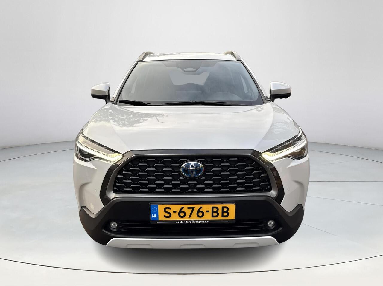 Toyota COROLLA Cross 2.0 High Power Hybrid Launch Edition | 06-10141018 Voor meer informatie