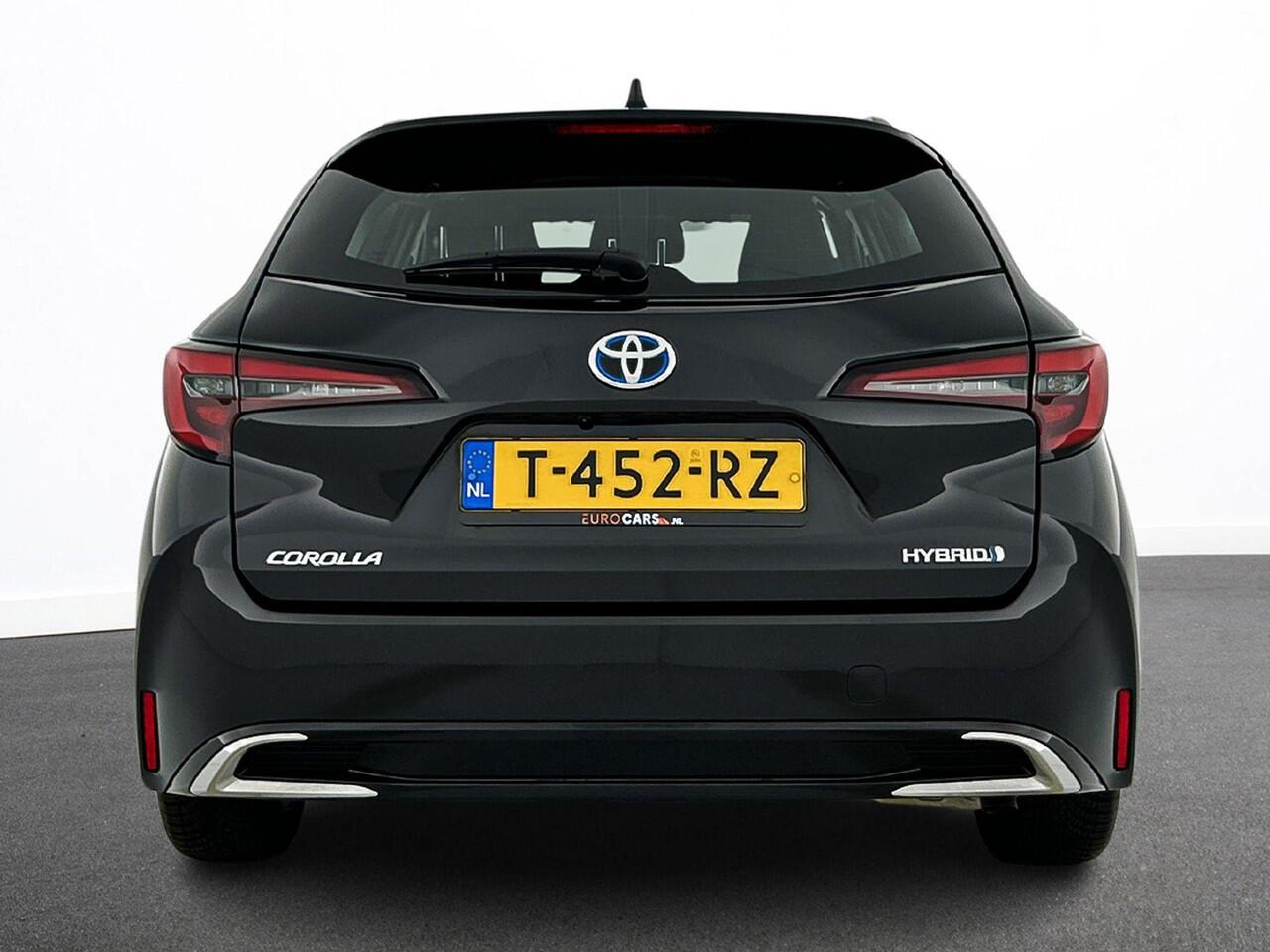 Toyota COROLLA Touring Sports 1.8 Hybrid Automaat Active | Navigatie | Apple Carplay/Android Auto | Camera | Parkeersensoren | Adaptive Cruise Control | Full Led | Climate Control | Lichtmetalen velgen