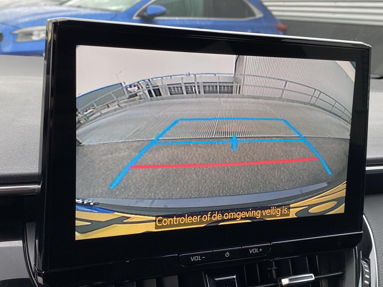 Toyota COROLLA Touring Sports Hybrid 140 Active Navigatie Apple CarPlay/Android Auto, achteruitrij camera, keyless, adaptieve cruise control,