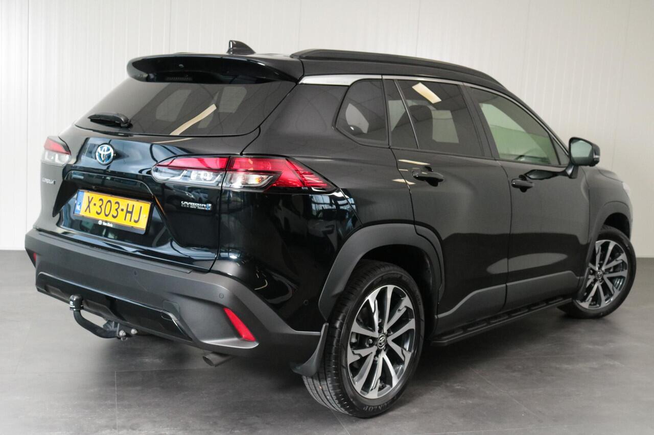 Toyota COROLLA Cross Hybrid 200 Launch Edition, Trekhaak, Treeplanken
